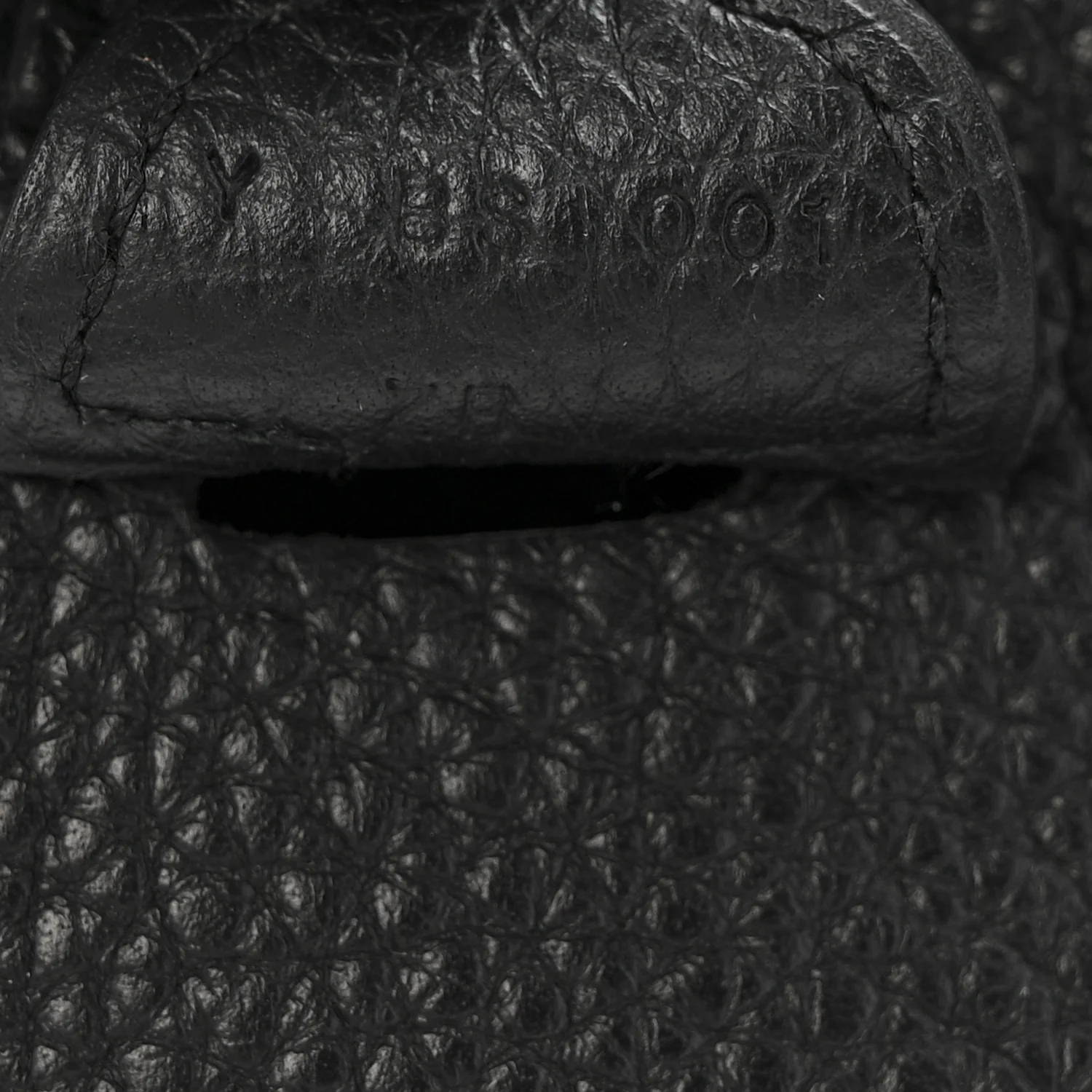 Taurillon Clemence Evelyne III PM Black