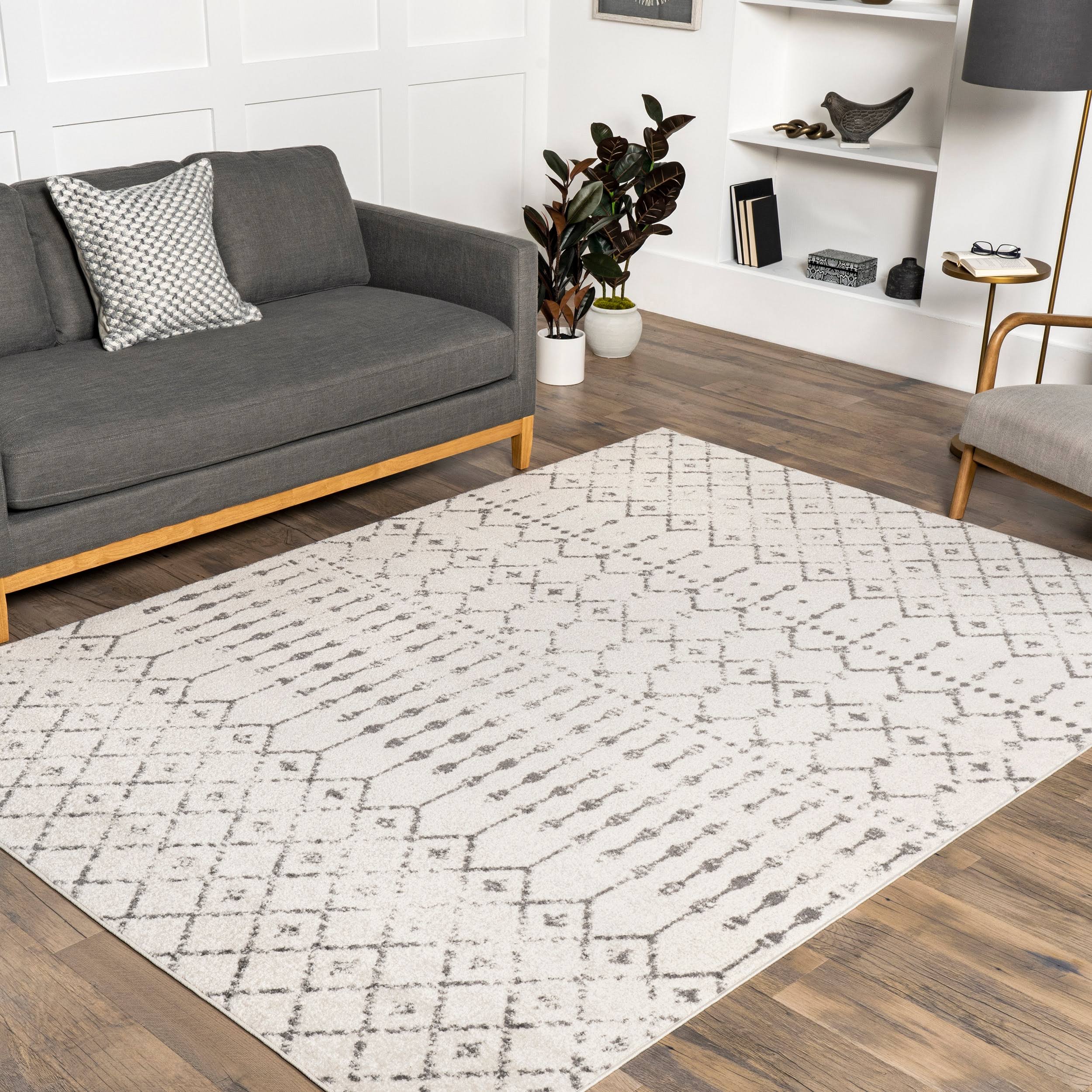 nuLOOM Moroccan Blythe Area Rug 4' x 6' Grey