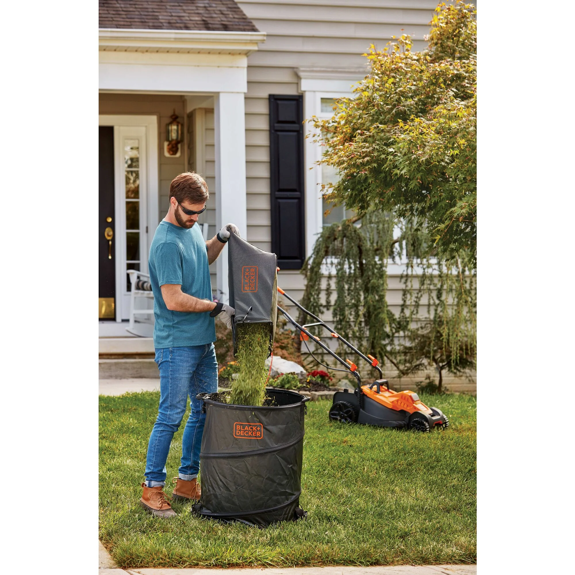 15�� Corded Electric Push Walk-Behind Mower, Comfort Grip Handle - Image 4