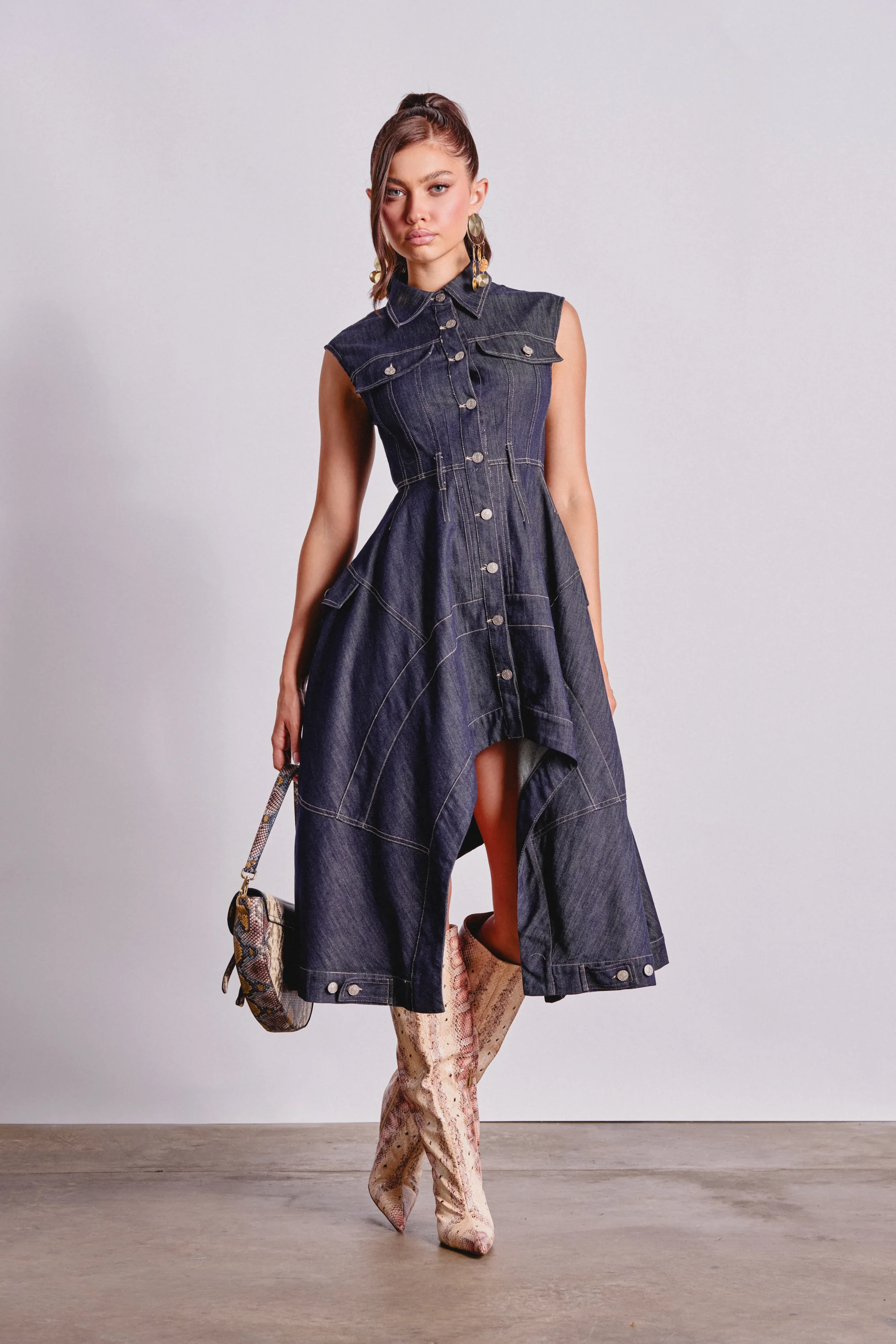 MADELINE BUTTON UP DENIM MIDI DRESS - Akira Store