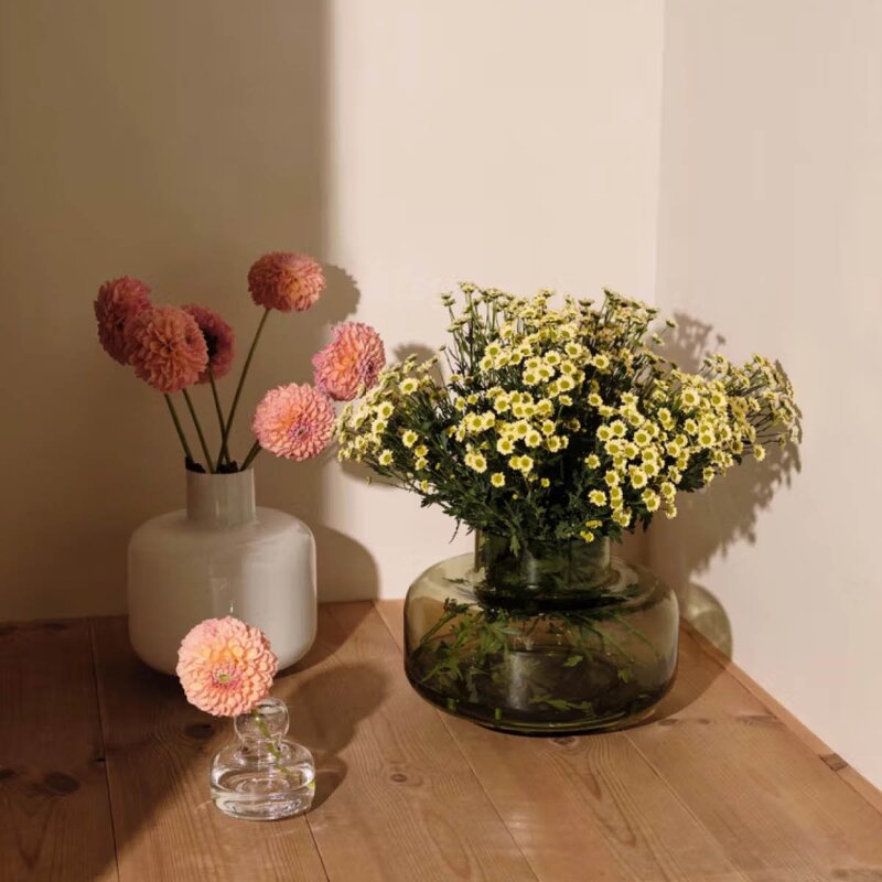 Urna vase 21 cm oliven