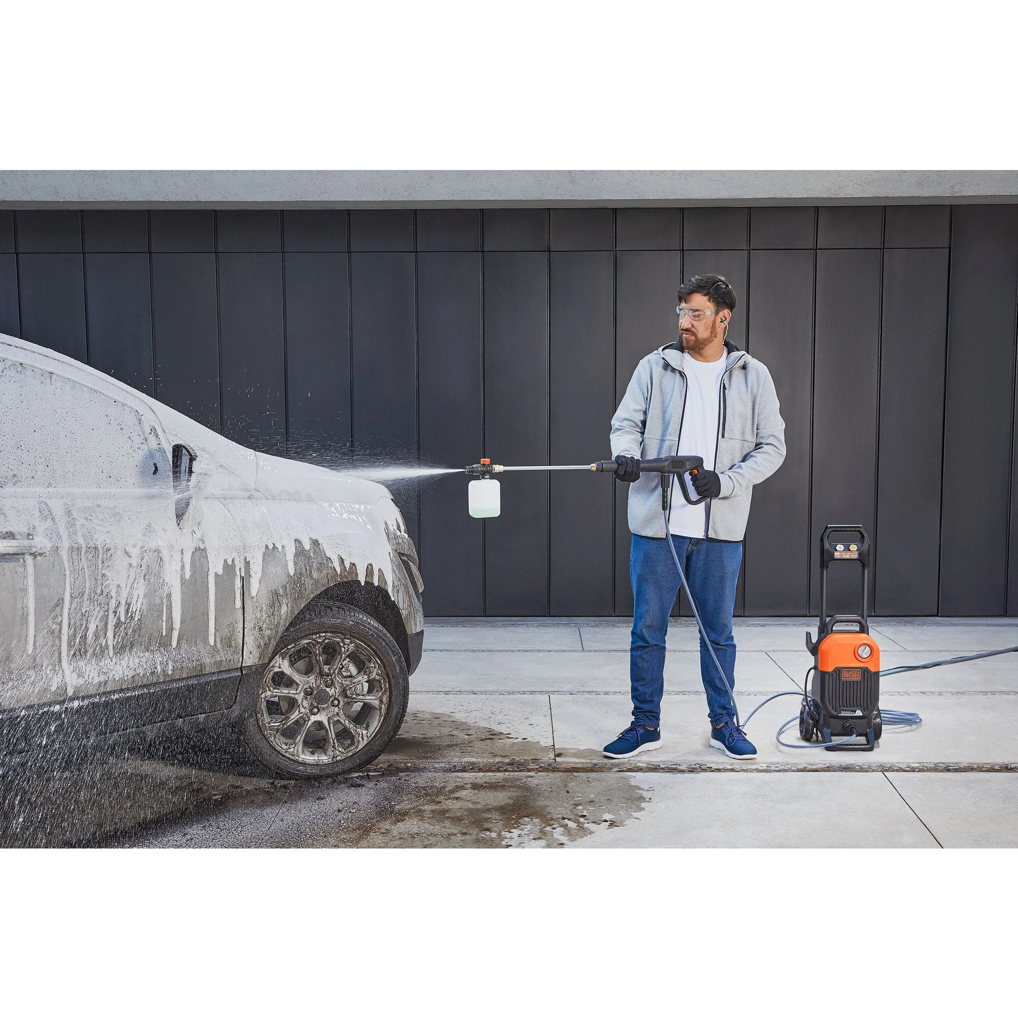 BLACK+DECKER 2000 Psi 1.2 Gpm Pressure Washer, (BEPW2000)