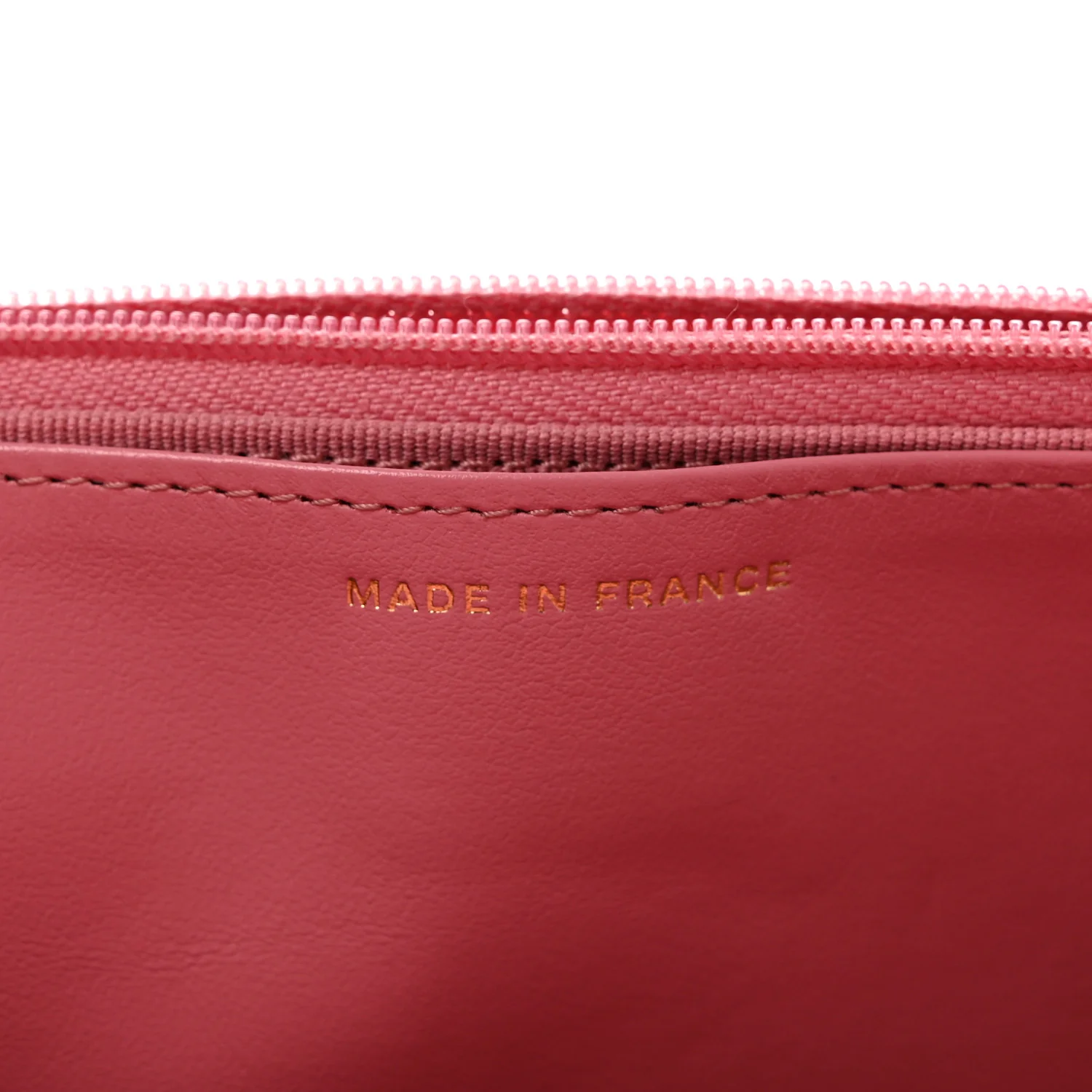 Caviar Quilted Wallet on Chain WOC Pink