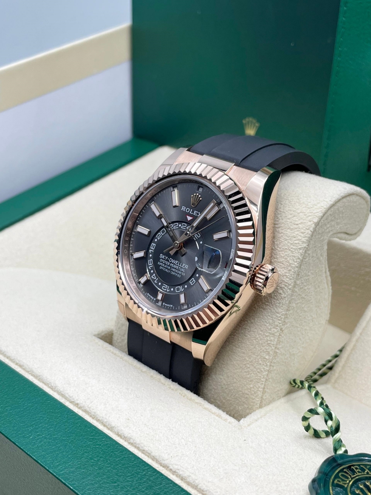 [Super Clone]RLX  Sky-Dweller 42mm Rose Gold Slate Dial Oysterflex - 336235