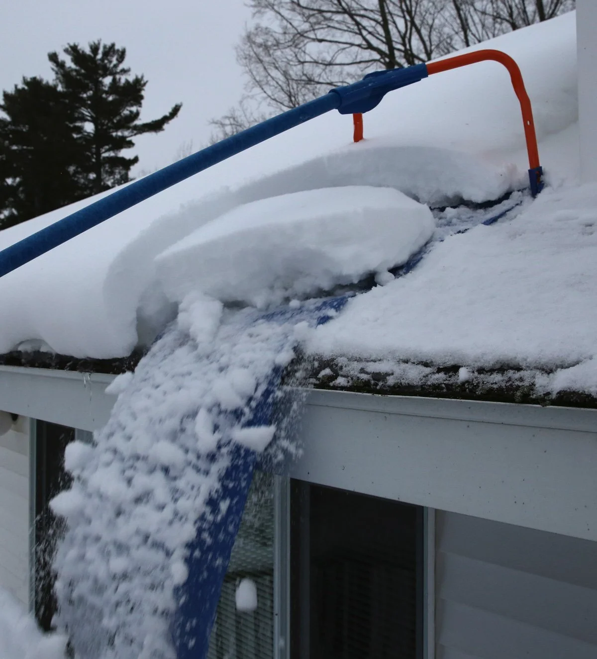 Original 500 Roof Snow Removal System 17 inches by 16 feet - Image 5