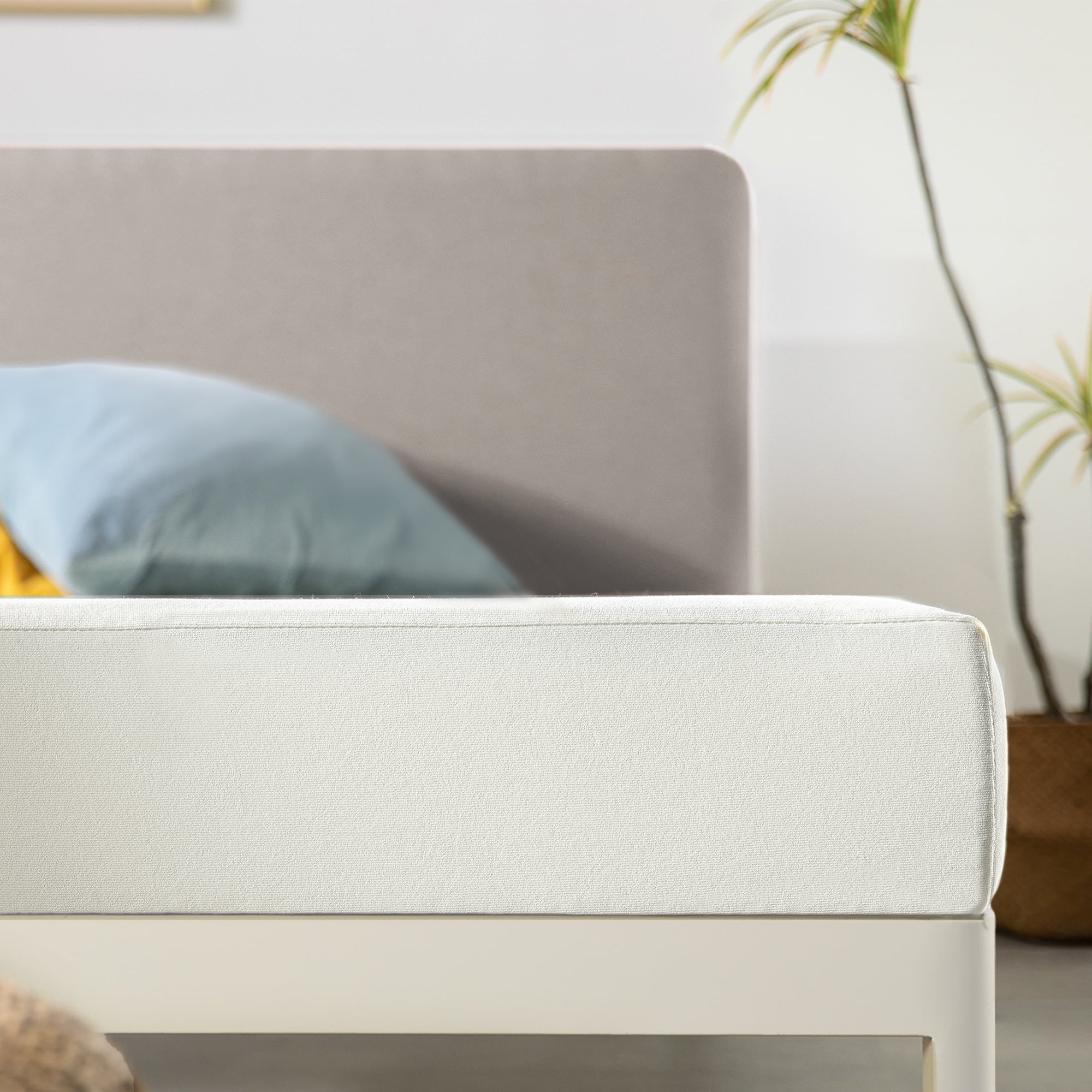 Price Mattress Signature 6 Green Tea Memory Foam Mattress. Full