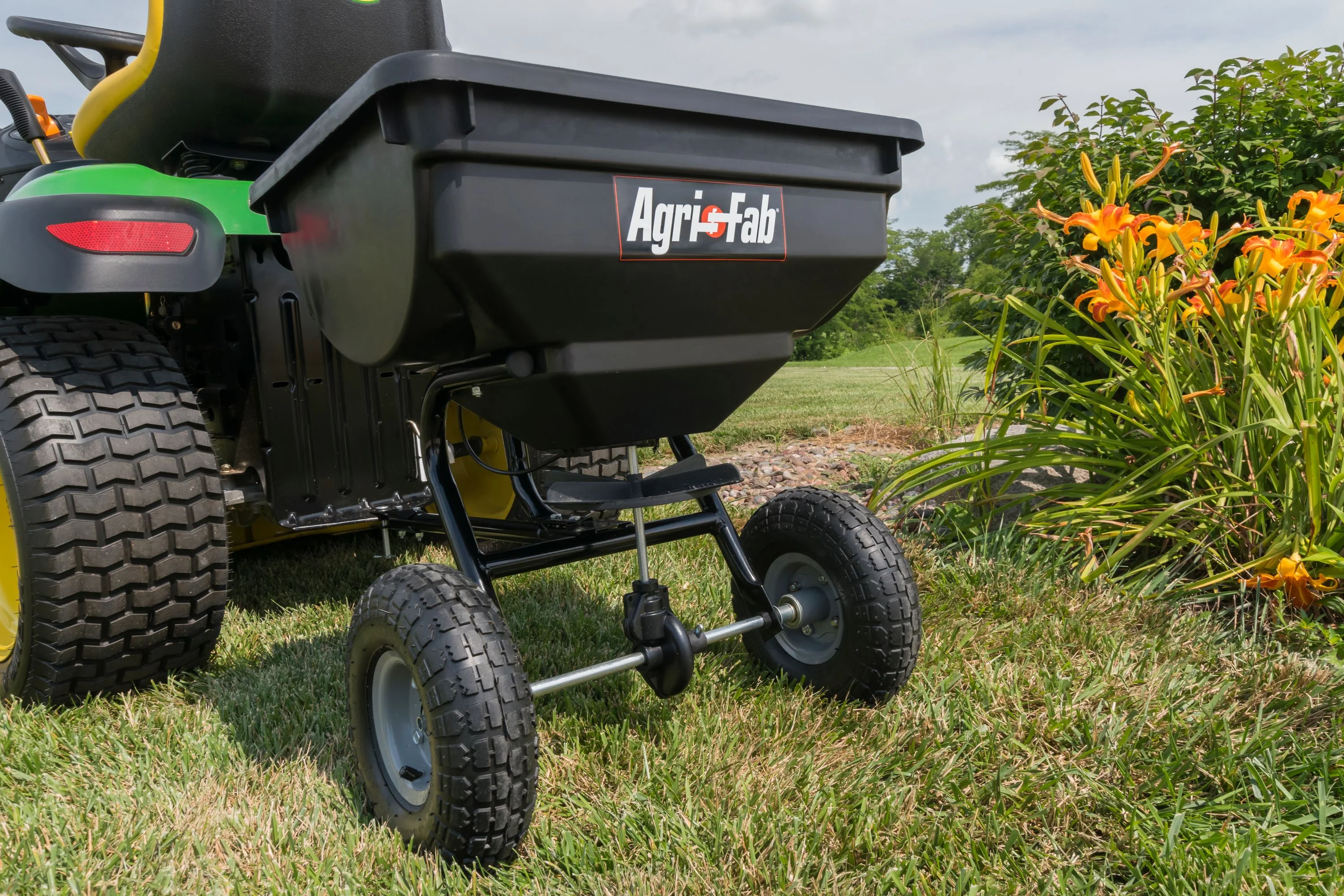 Agri - Fab 85 lb Tow - Behind Broadcast Spreader - Model # 45 - 0530