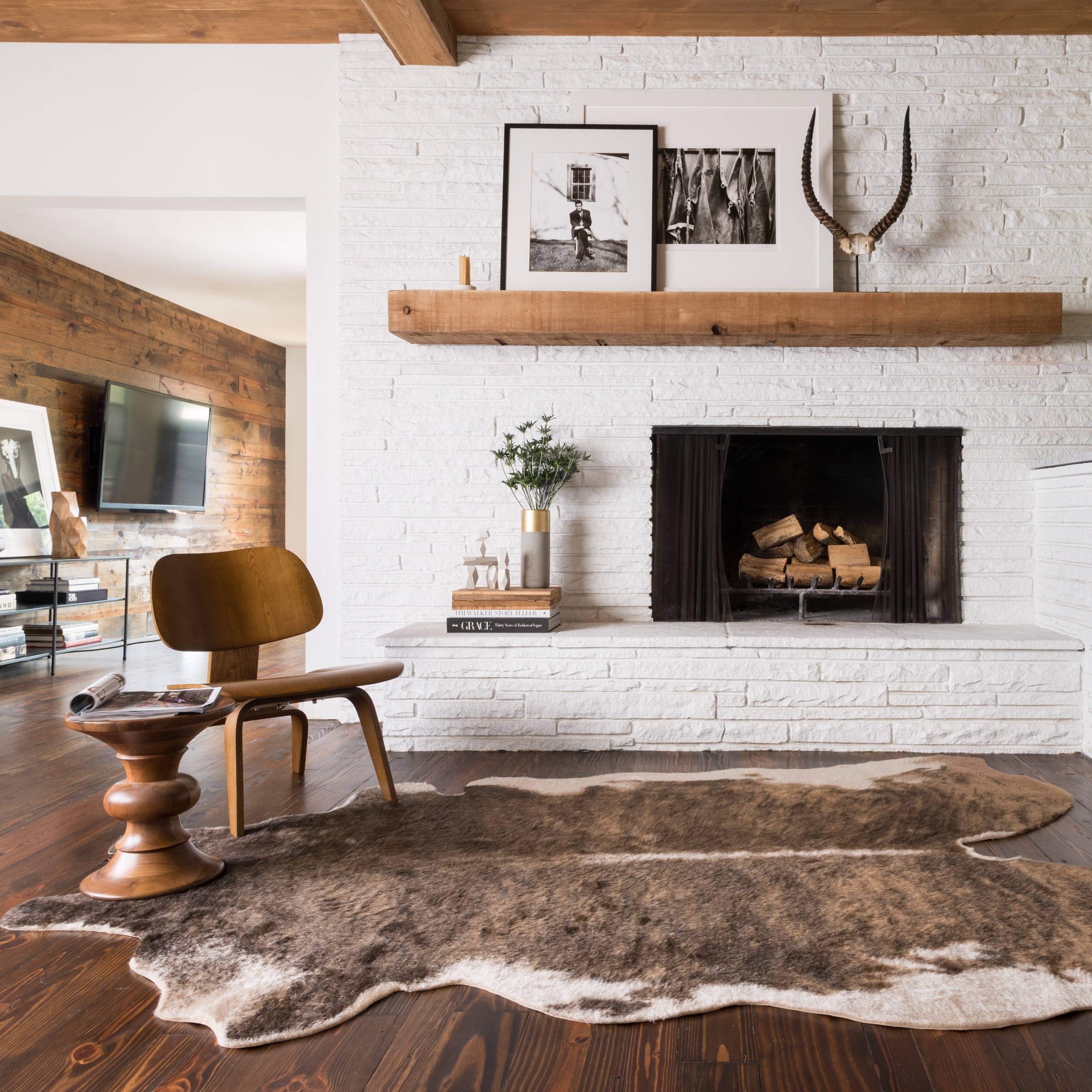 Alexander Home Brown Faux Cowhide Area Rug - 3'10 x 5'