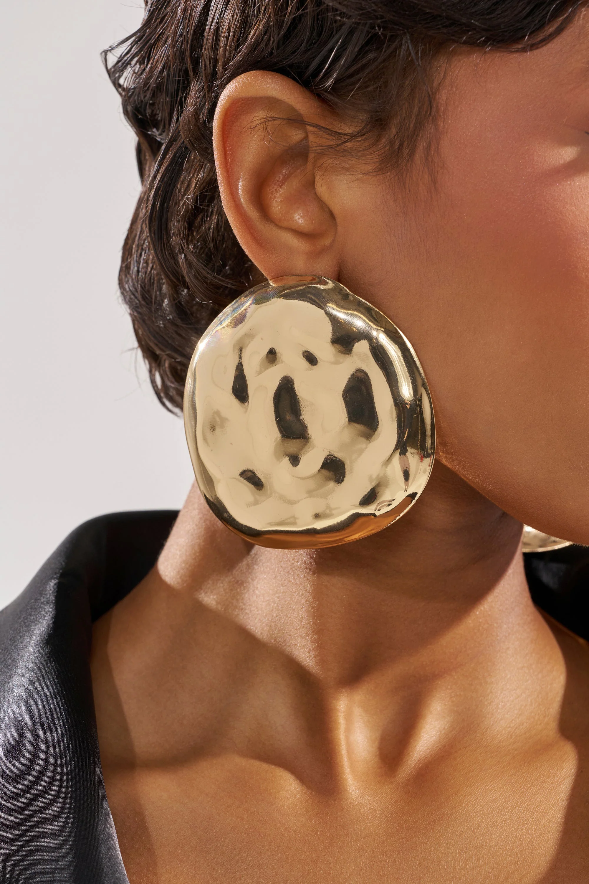 BENT OUTTA SHAPE EARRING - Akira Store