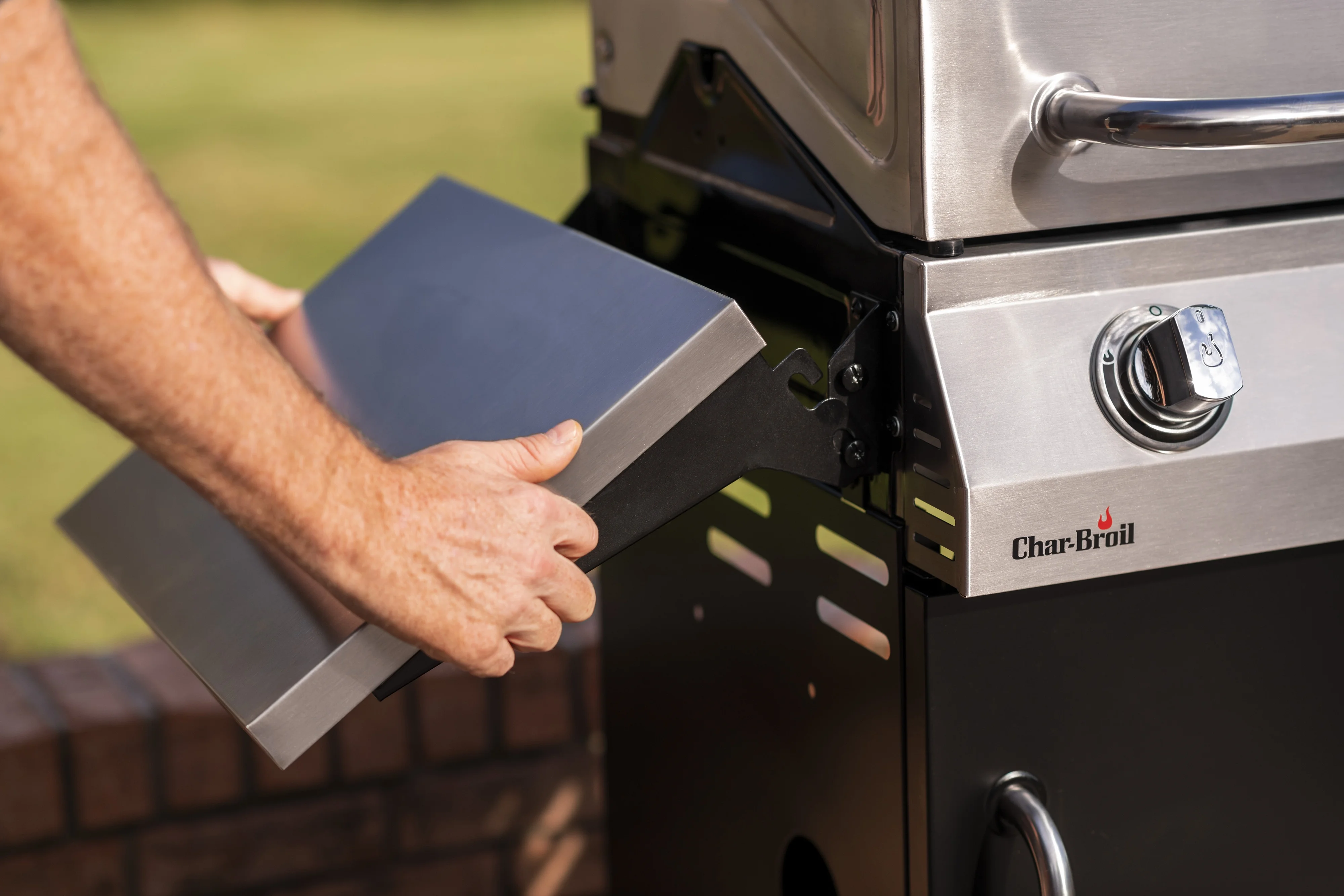 ? Performance Series? 2-Burner Gas Grill - Image 8