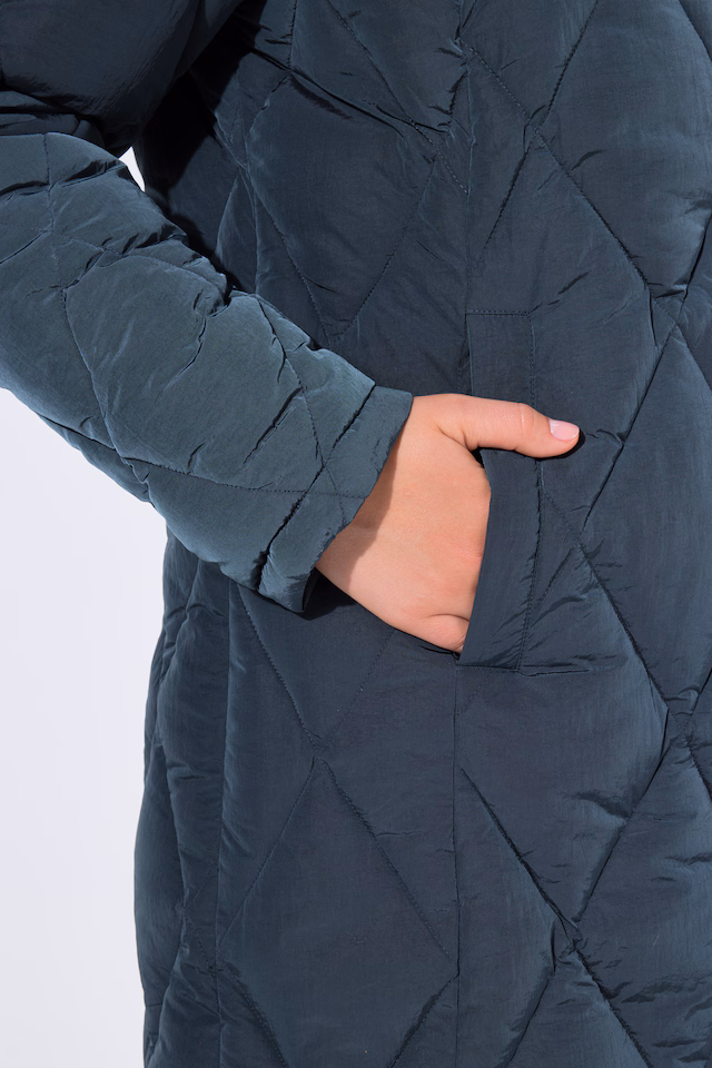 HYPRAR Diamond Quilted Jacket