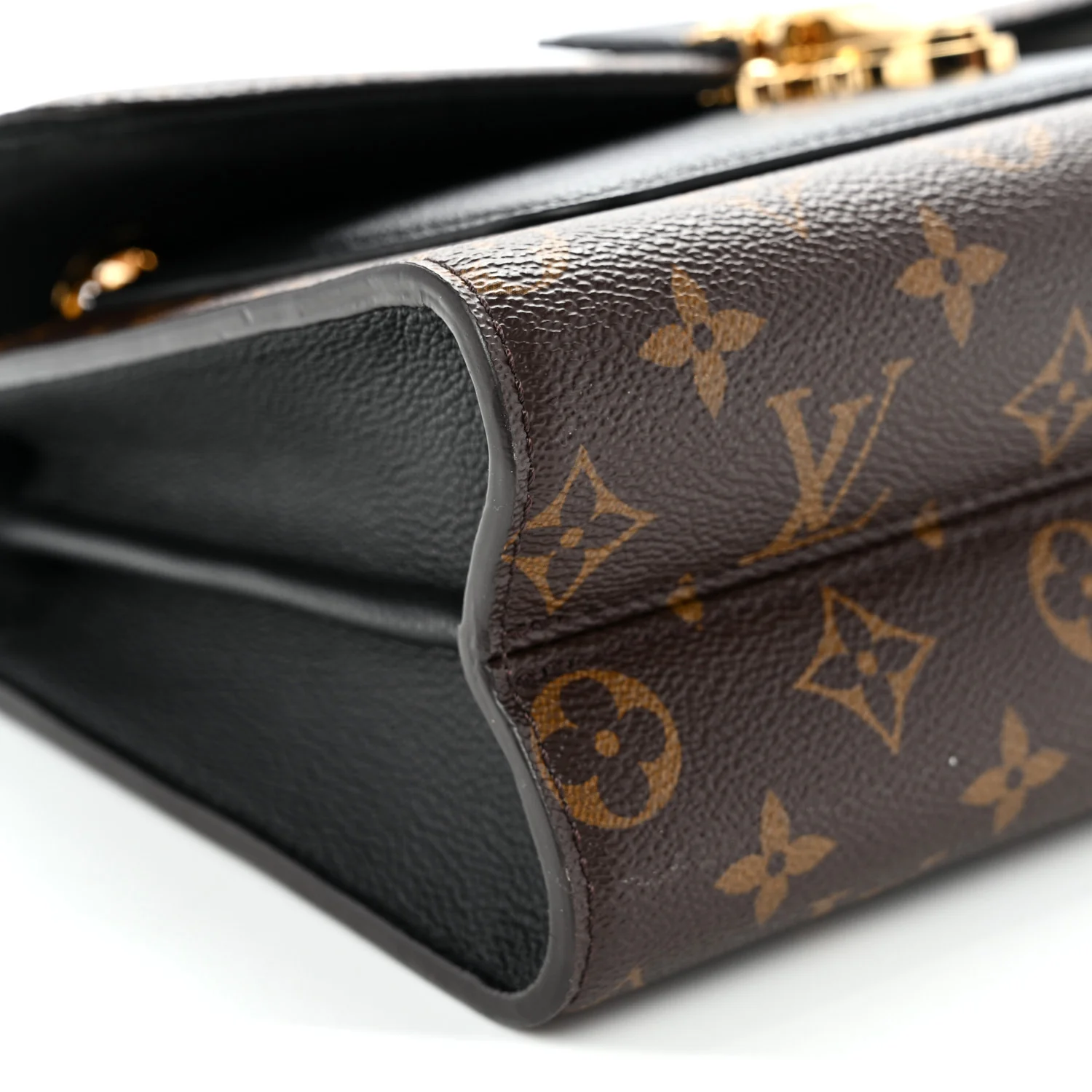 Monogram Victoire Black