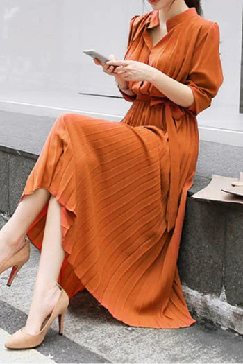 Robe à manches bouffantes en chiffon plissé