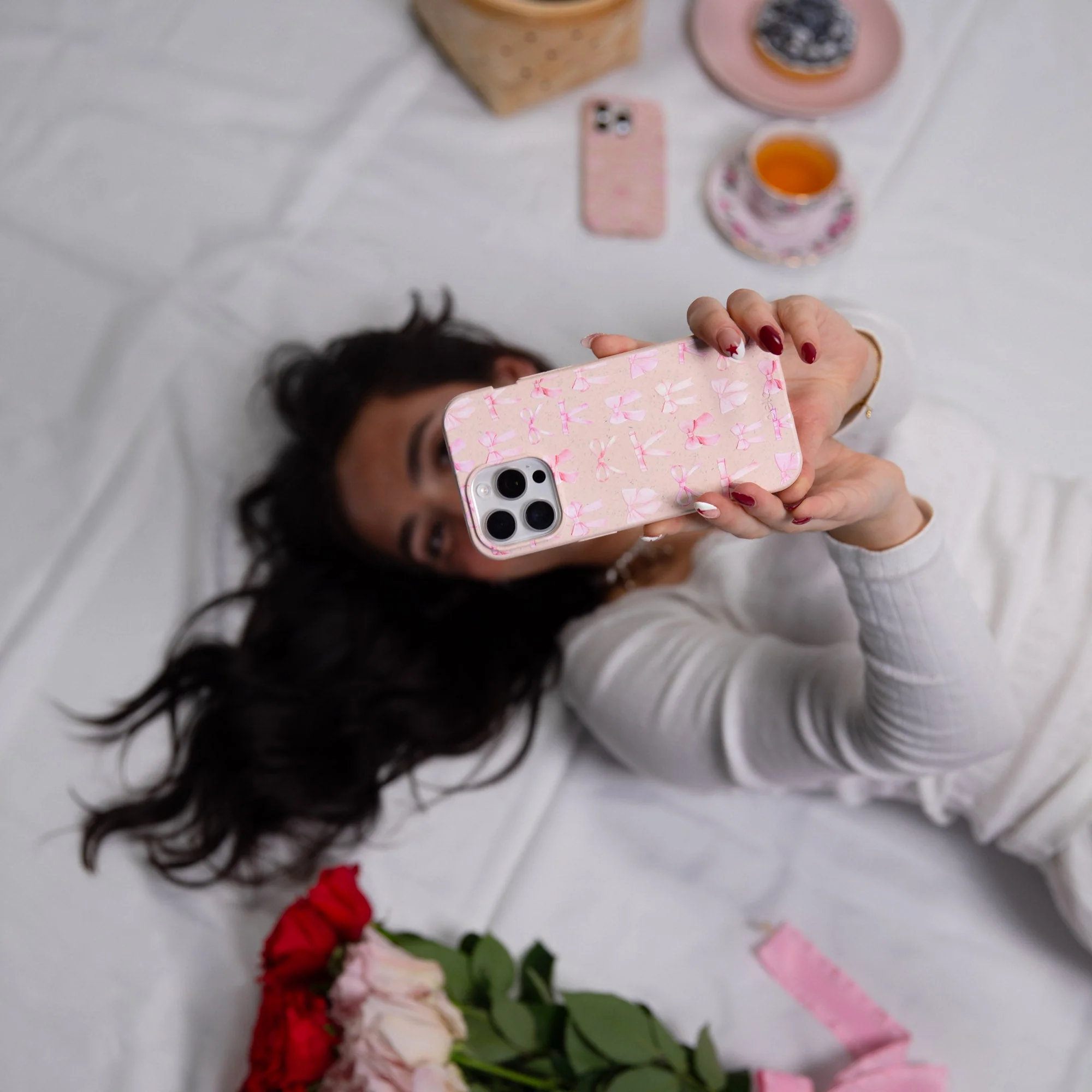 Seashell Rosy Bows iPhone 16e/17e Case