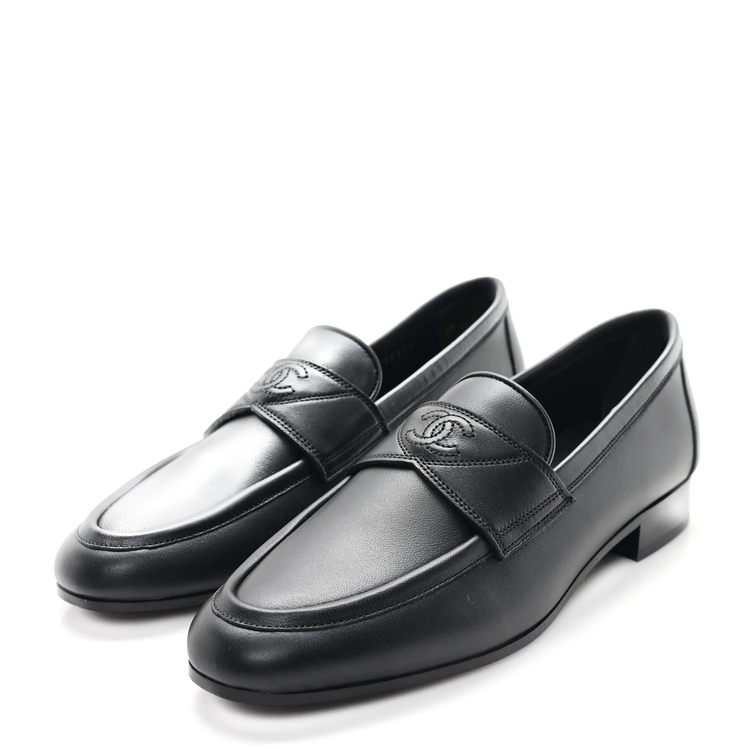 Calfskin Womens Stitched CC Loafers 36 Black