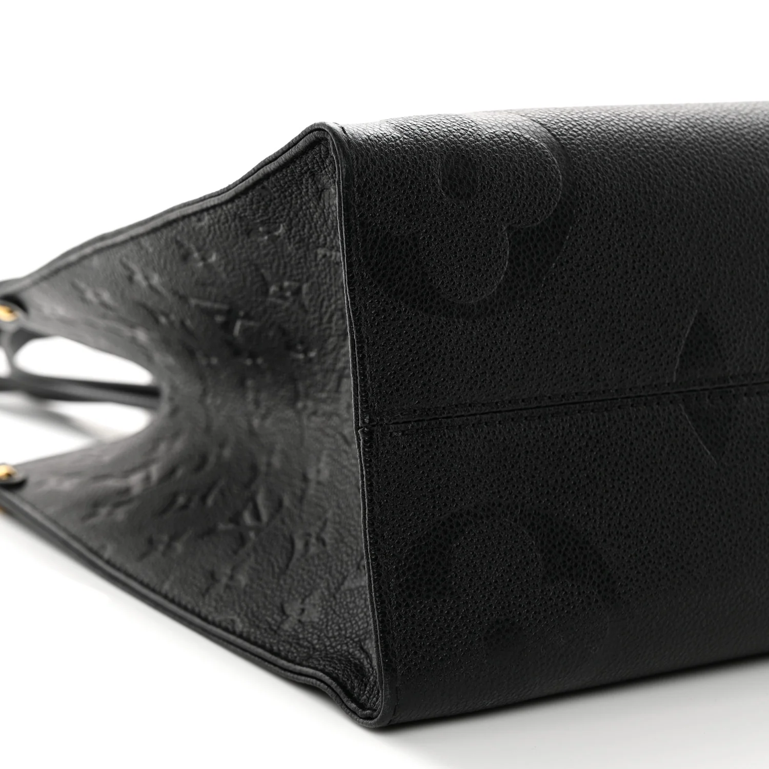 Empreinte Monogram Giant Onthego MM Black