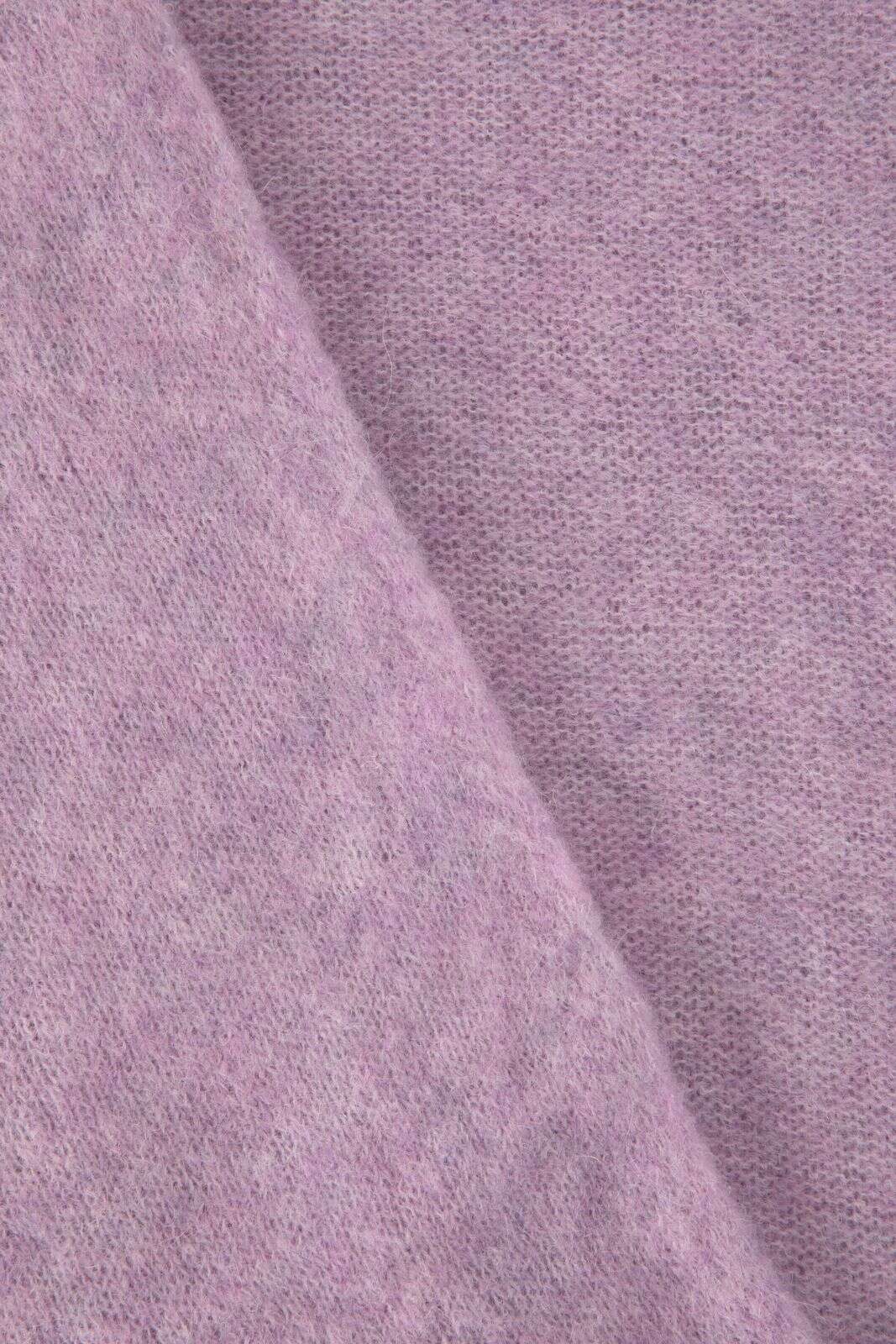 Lichtpaarse wollen sjaal