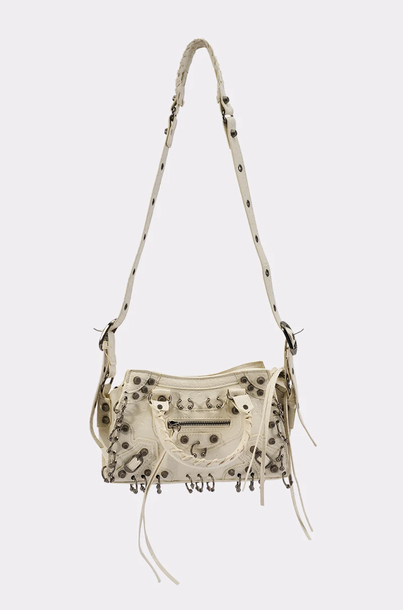 Y2K DREAM PIERCED PURSE - Akira Store