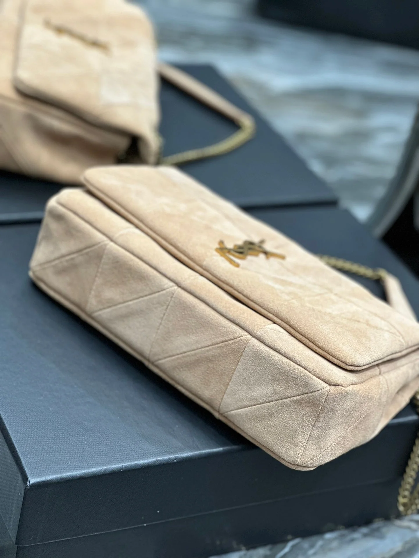YSL Jamie Medium Shoulder Bag 25x15x7.5cm