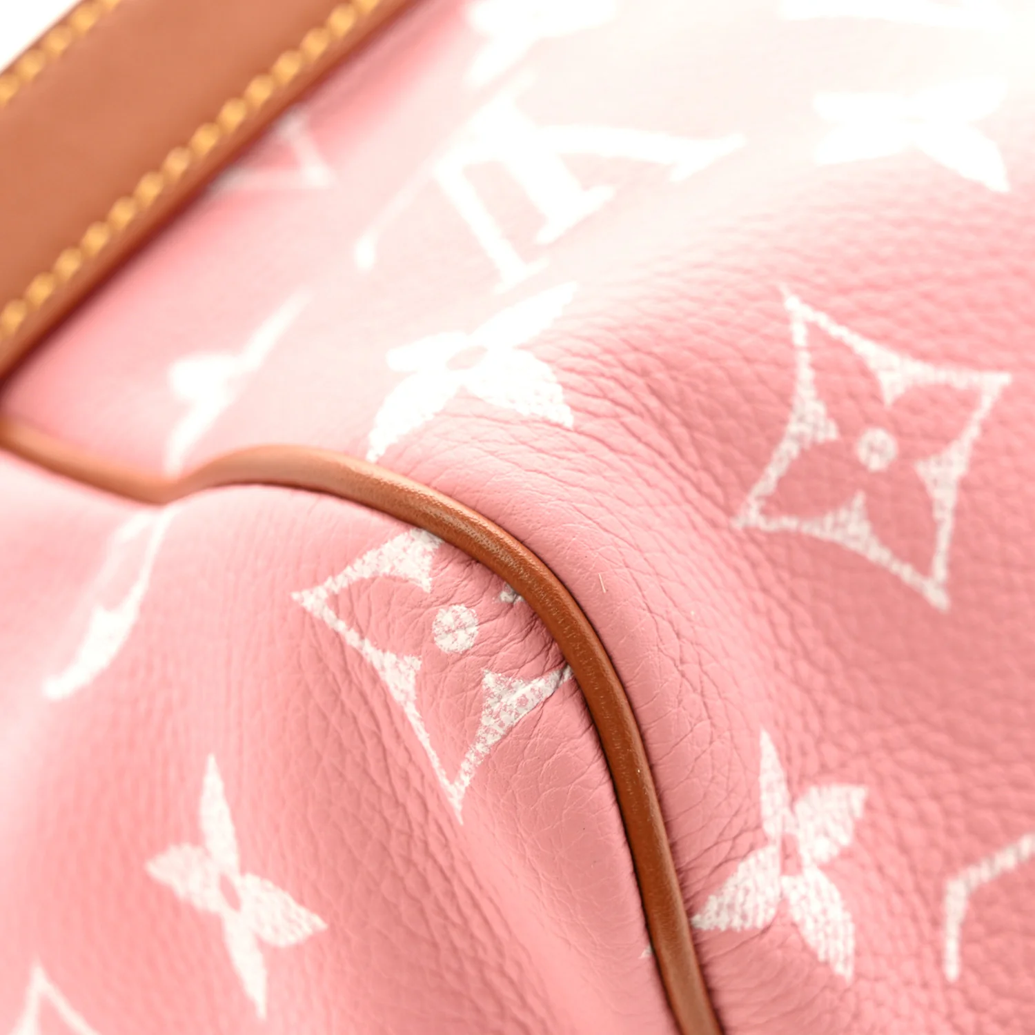 Calfskin Monogram Speedy P9 Bandouliere 40 Pink Sakura