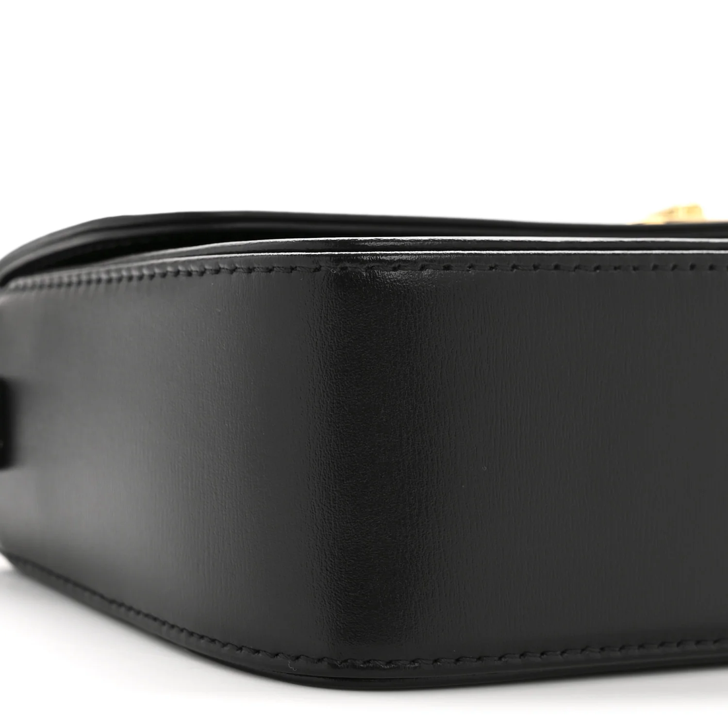 Box Calfskin 30 Montaigne Avenue Pouch Black