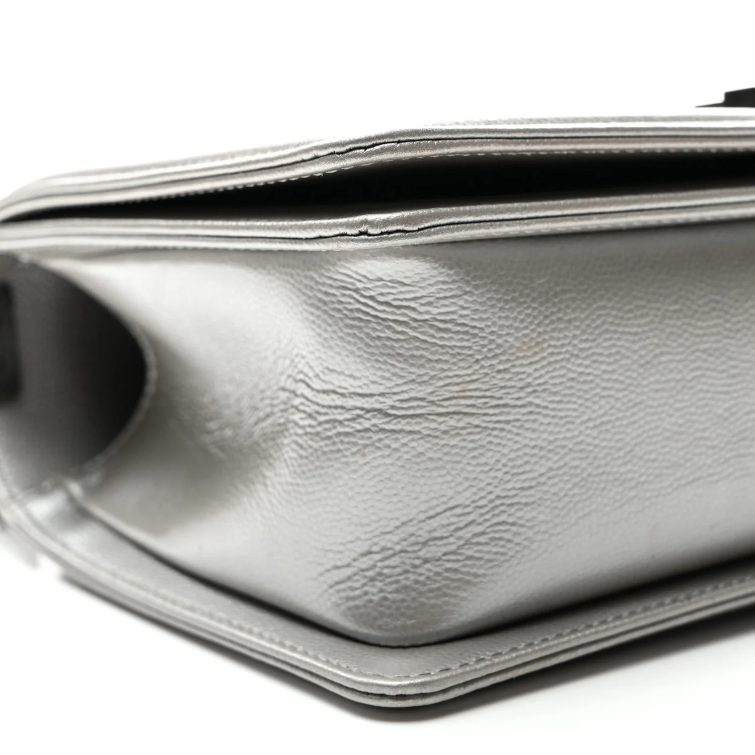 Metallic Caviar Chevron Quilted Medium Boy Flap Silver
