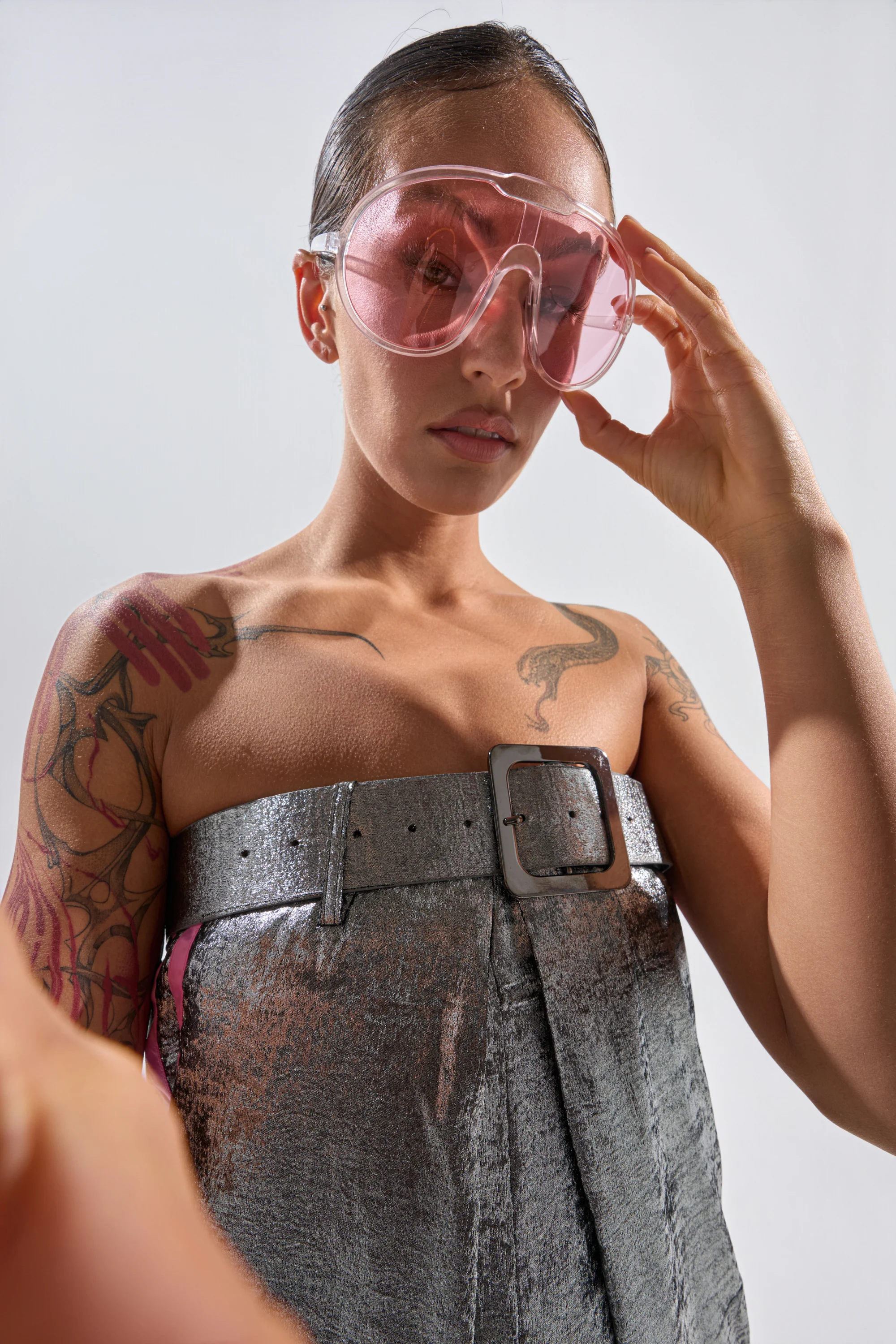 PINK VISION SUNGLASSES - Akira Store