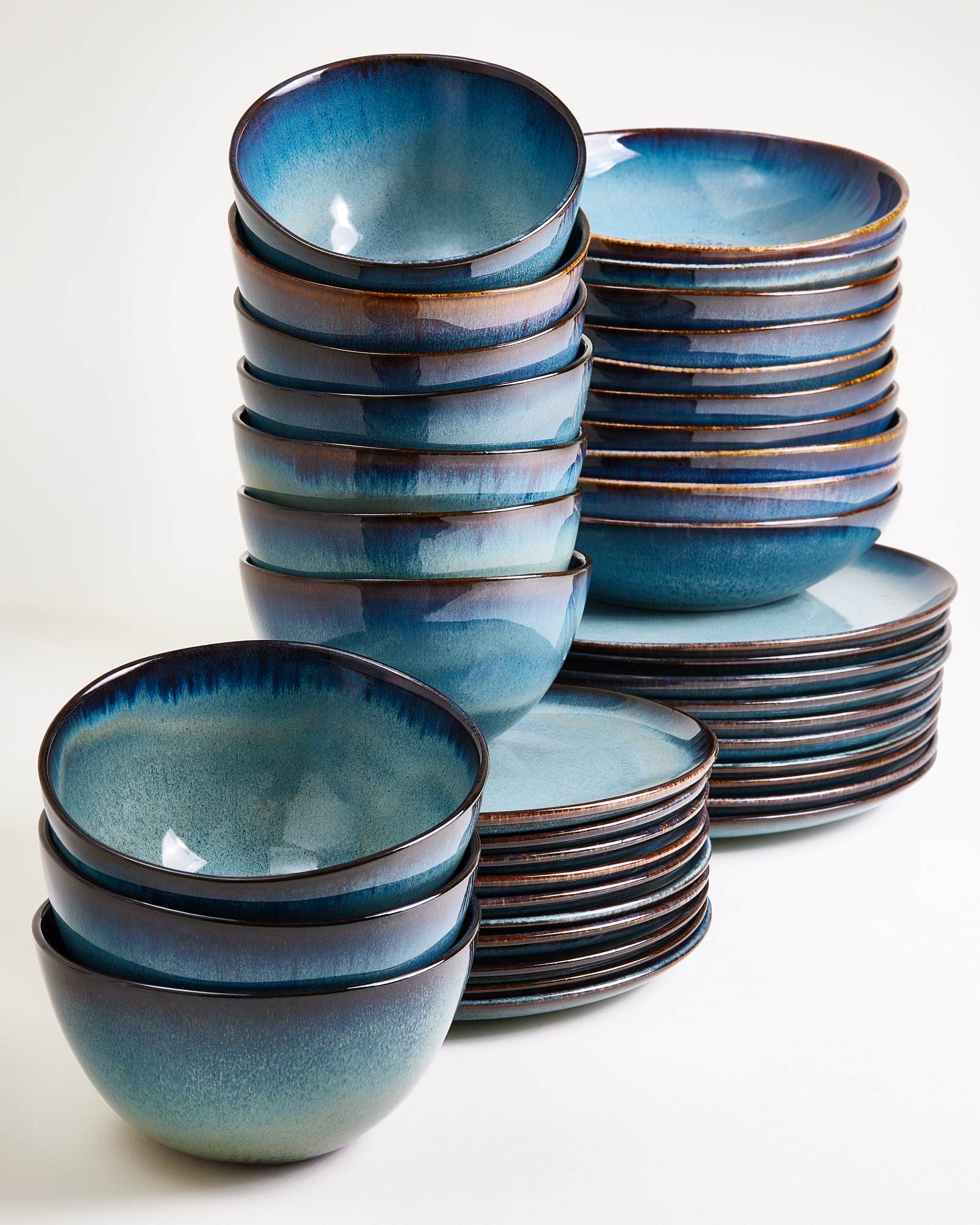 MADEIRA - TABLEWARE SET CLASSIC GREEN-BLUE 40 PIECES