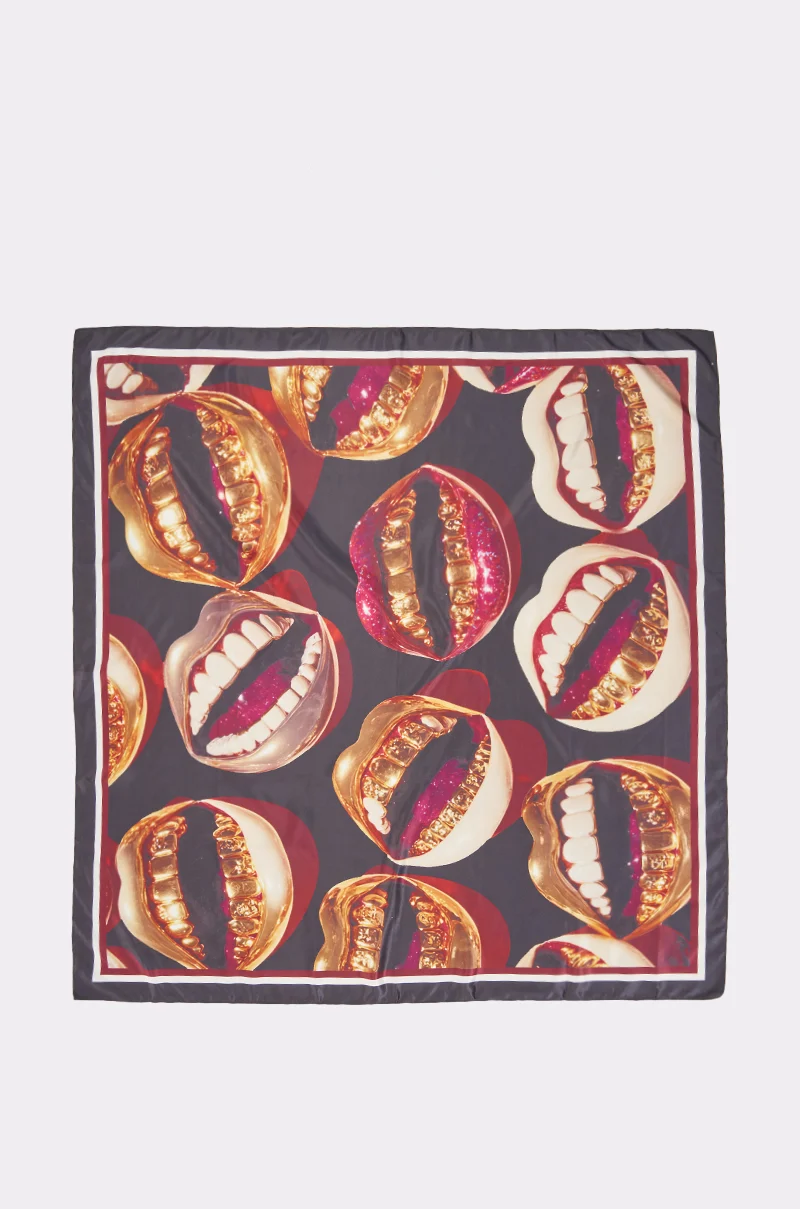 JUST SMILE SATIN SCARF - Akira Store