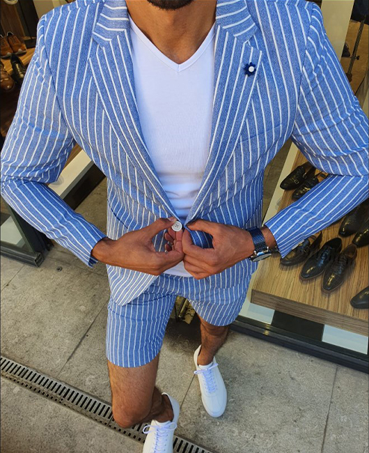 Ensemble blazer et short OK Casual à rayures verticales et revers cranté, deux boutons