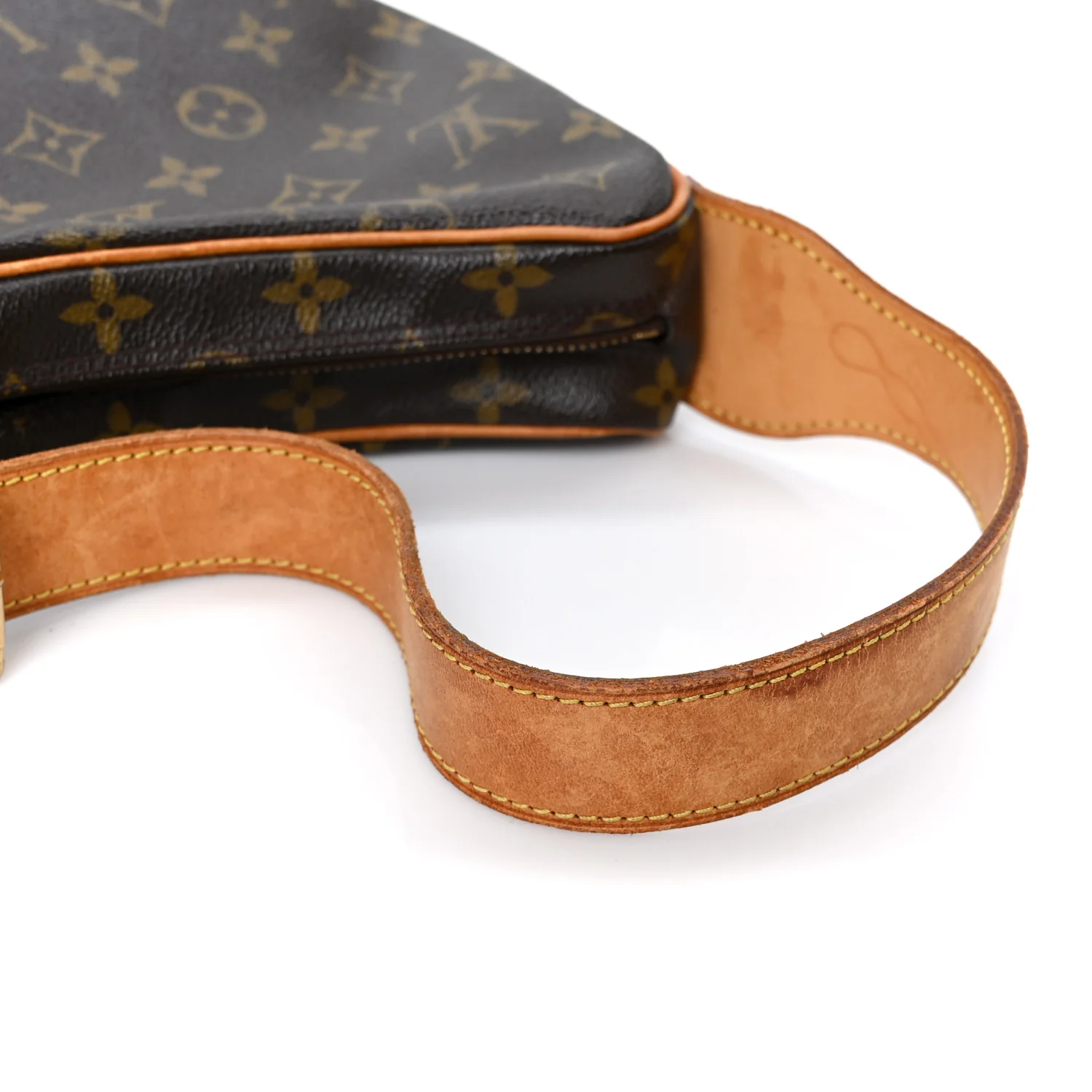 Monogram Croissant MM