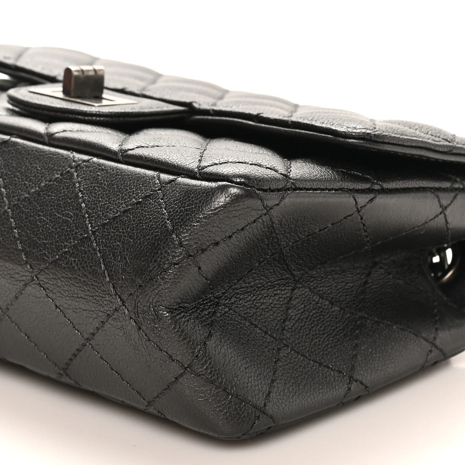 Metallic Sheepskin Quilted 2.55 Reissue Mini Flap Dark Silver