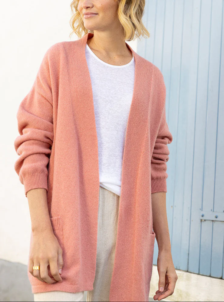 Gilet long femme en laine recyclée rose