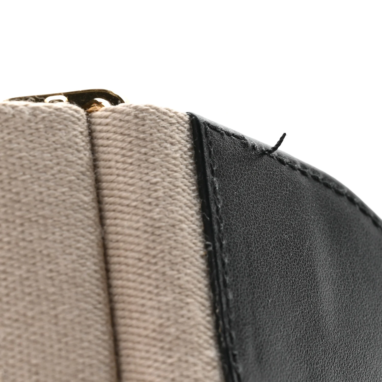 Calfskin GG Matelasse Small Flap Shoulder Bag Black Natural