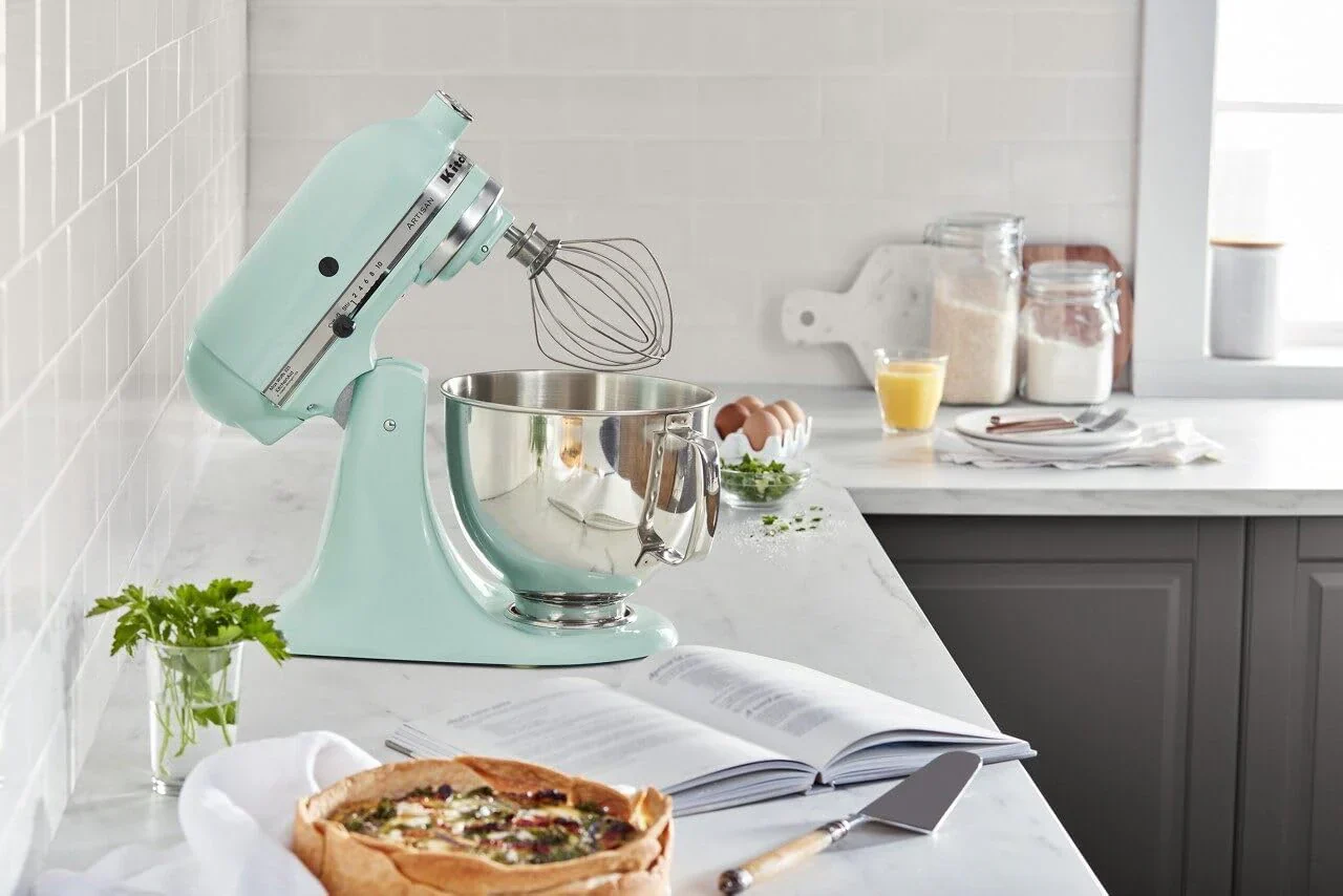 Robot pâtissier KitchenAid Artisan Series de 5 pintes à tête inclinable