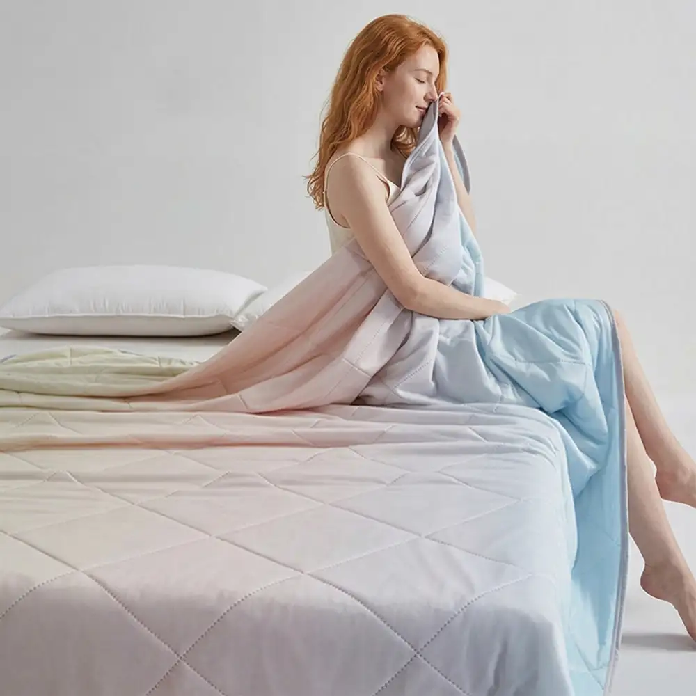 Gradient Series Cooling Ice Silk Skin-Friendly Blanket with Double Sided Cold Effect
