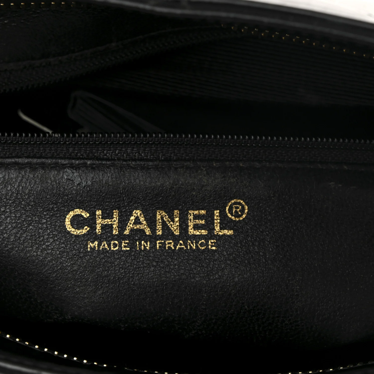 Patent Medallion Tote Black