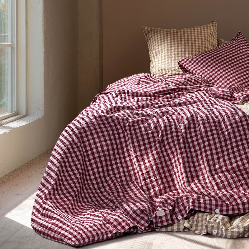 Bæk&Bølge krepp sengetøy 150x210 cm plomme/rosa