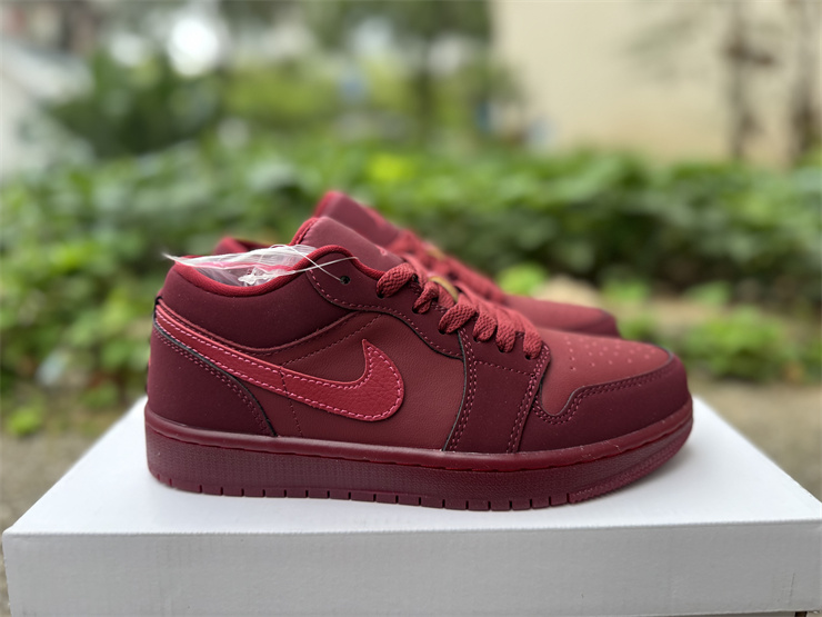 Jordan Air Jordan 1 SE Valentine's Day