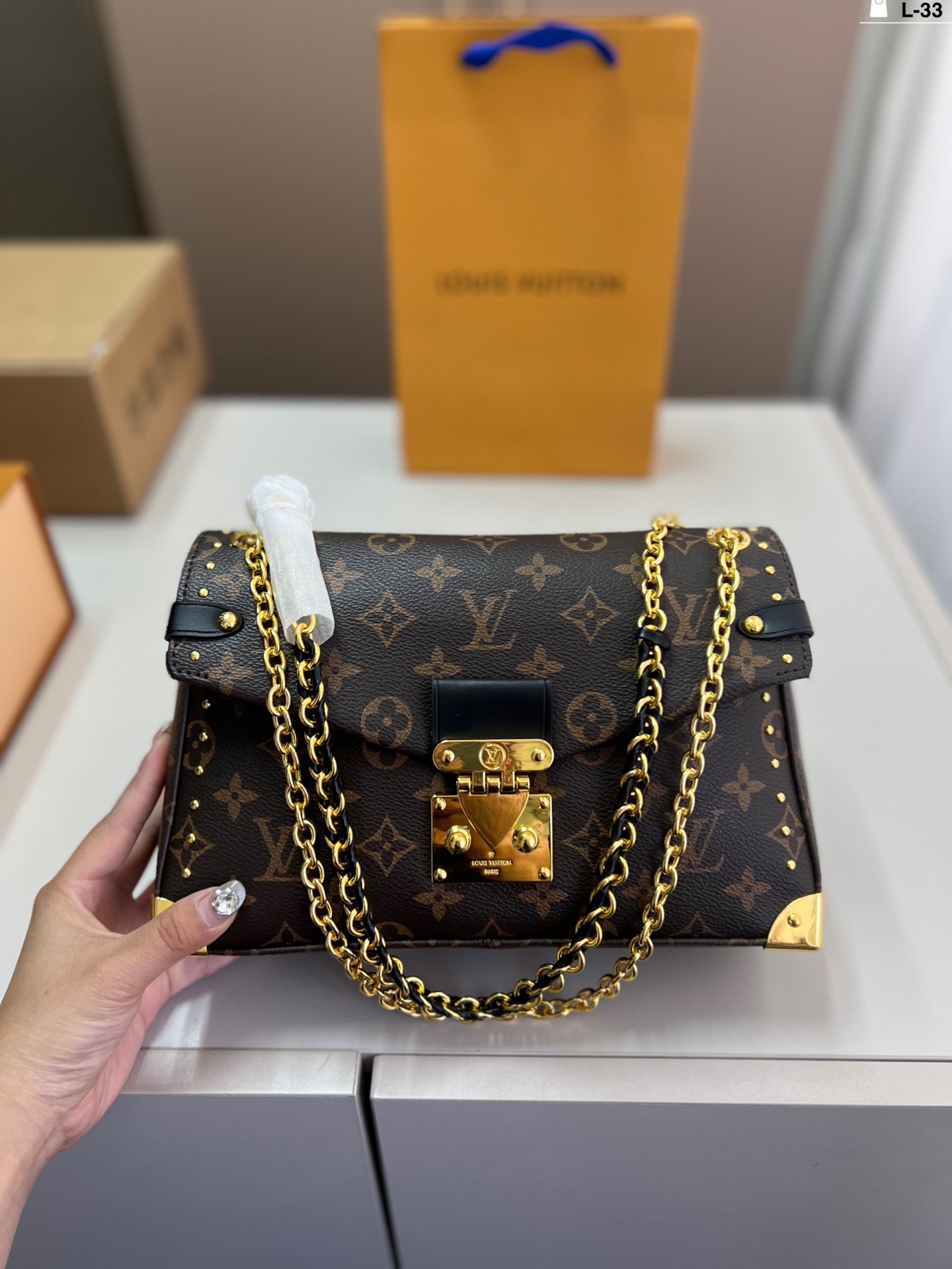Louis new arrival Trunkie bag size: 26*15 cm