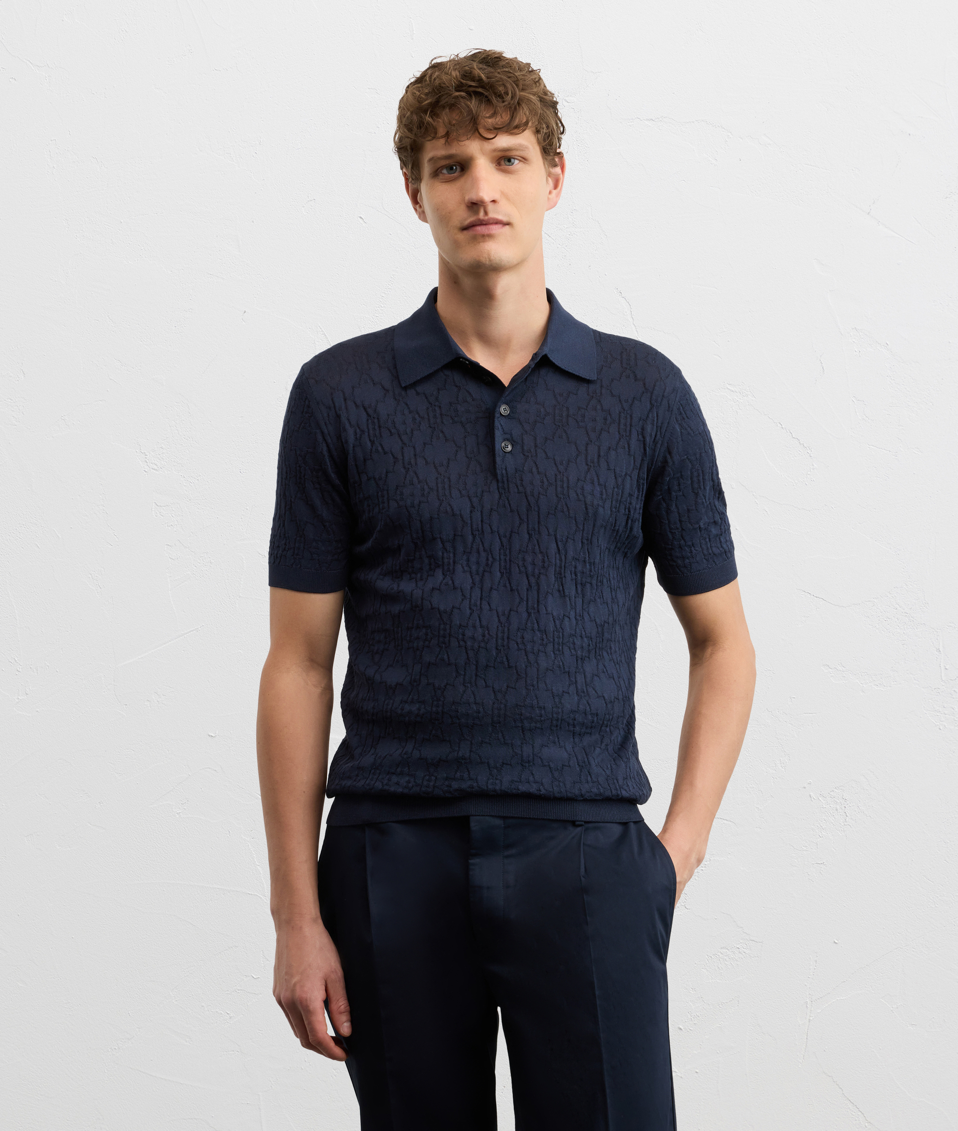 NAVY BLUE SILK AND COTTON KNITTED SHORT SLEEVED POLO SHIRT WITH GEOMETRIC PATTERN