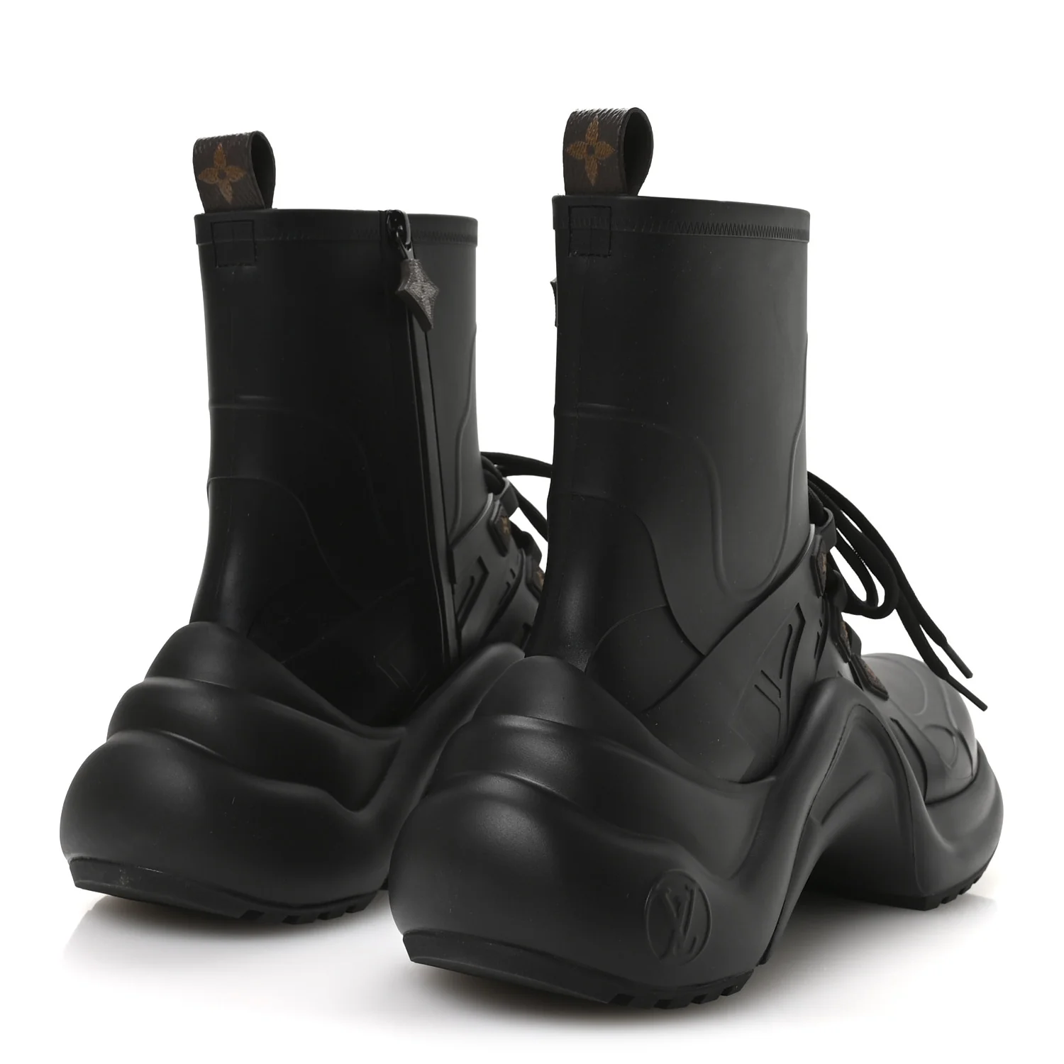 Mat Rubber Monogram LV Archlight Sneaker Boots 38 Black
