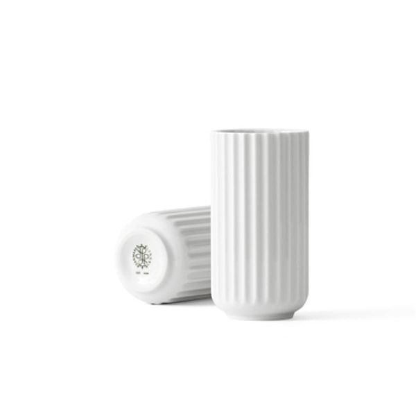 Vase i porselen 10,5 cm hvit