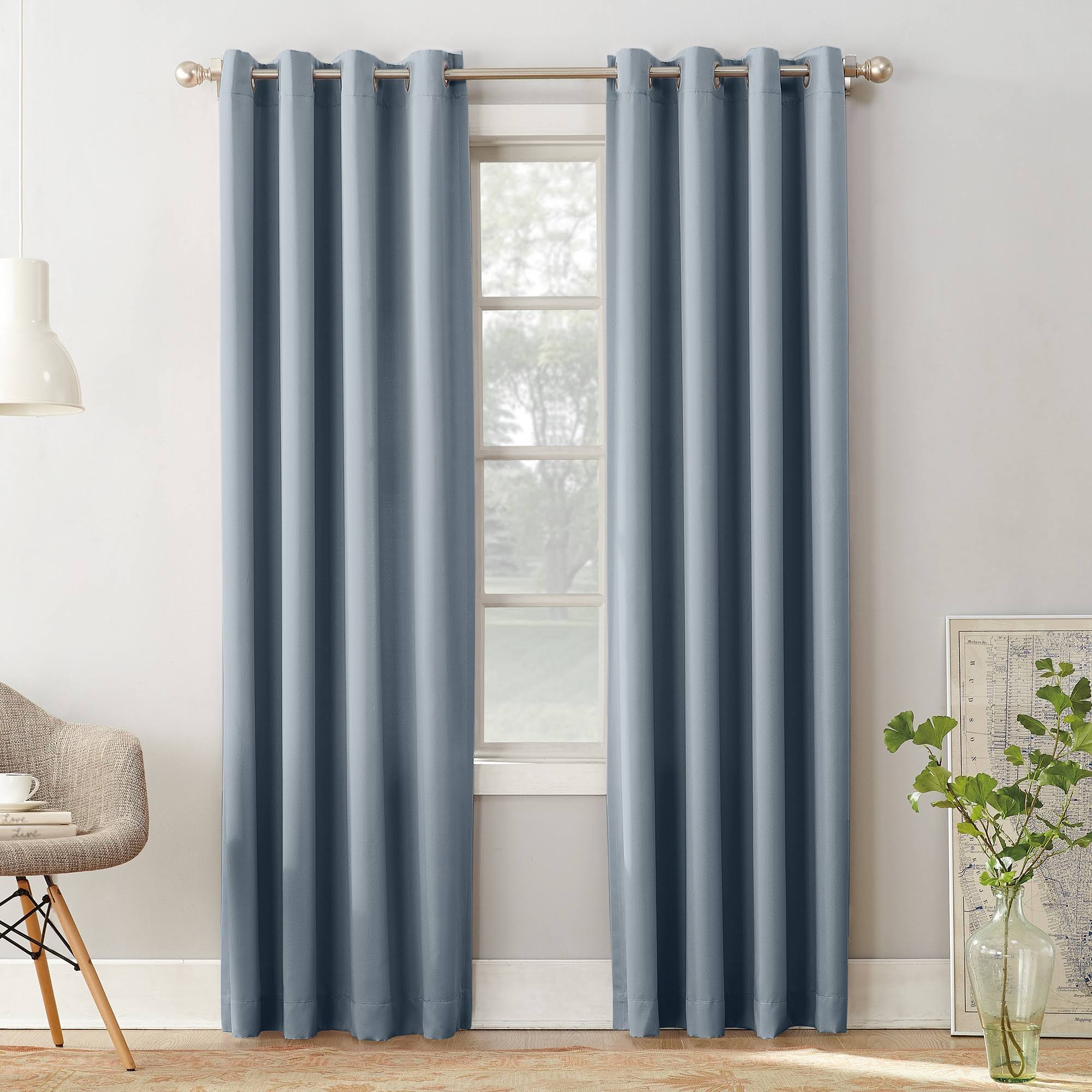 Sun Zero Barrow Energy Efficient Grommet Curtain Panel, 54
