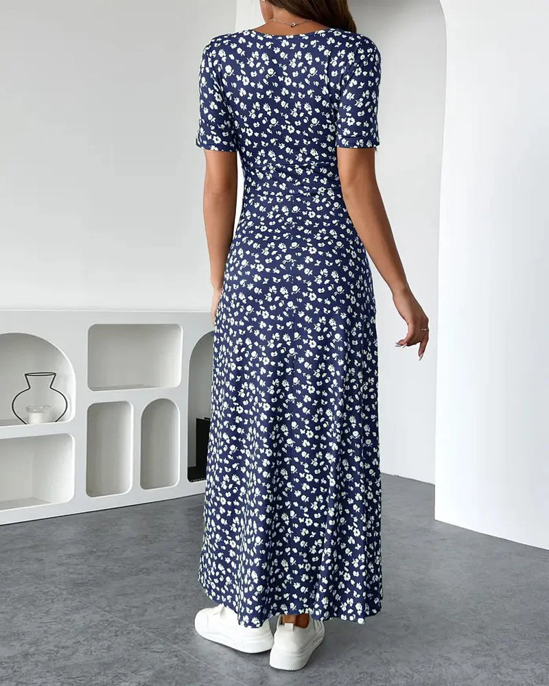 Robe moulante imprimée élégante