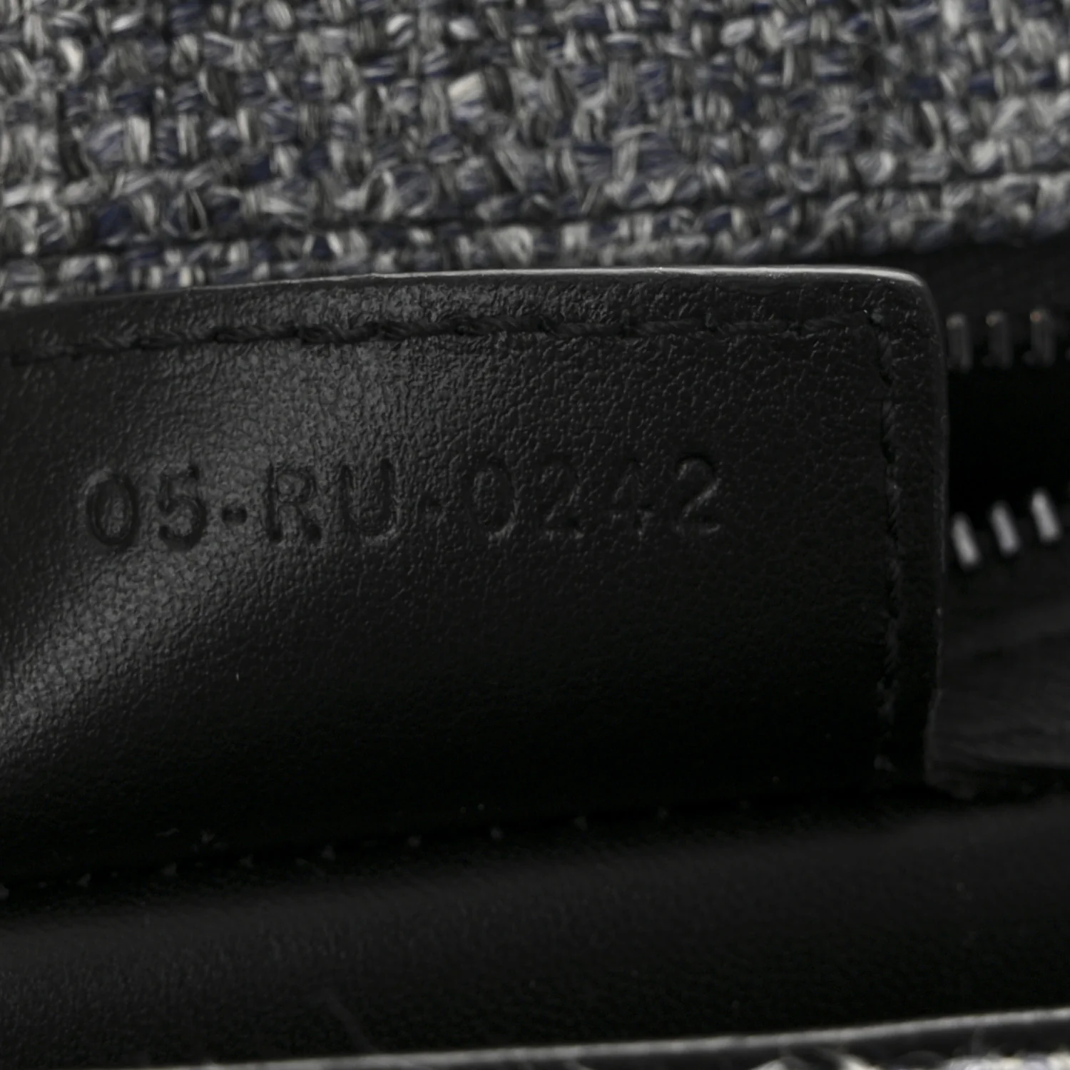 Tweed Macrocannage Medium Caro Bag Black