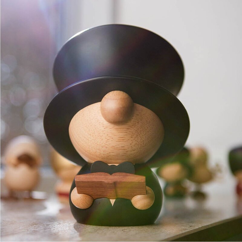 H.C. Andersen XXL trefigur 17 cm svart/gummitre/sapele