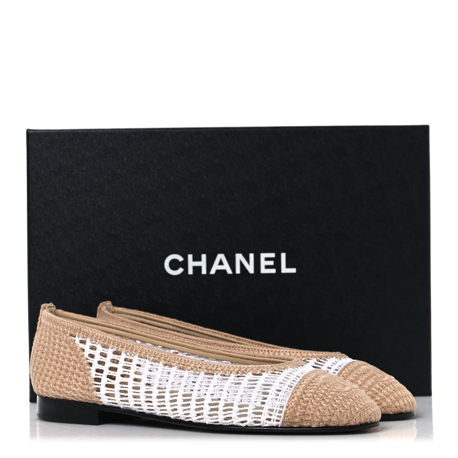 Raffia Cap Toe Ballerina Flats 37 White Beige
