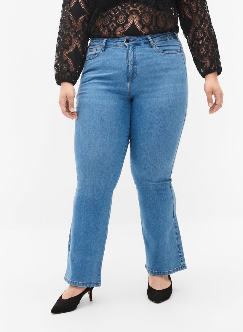 Zizzi High-waisted Ellen bootcut jeans