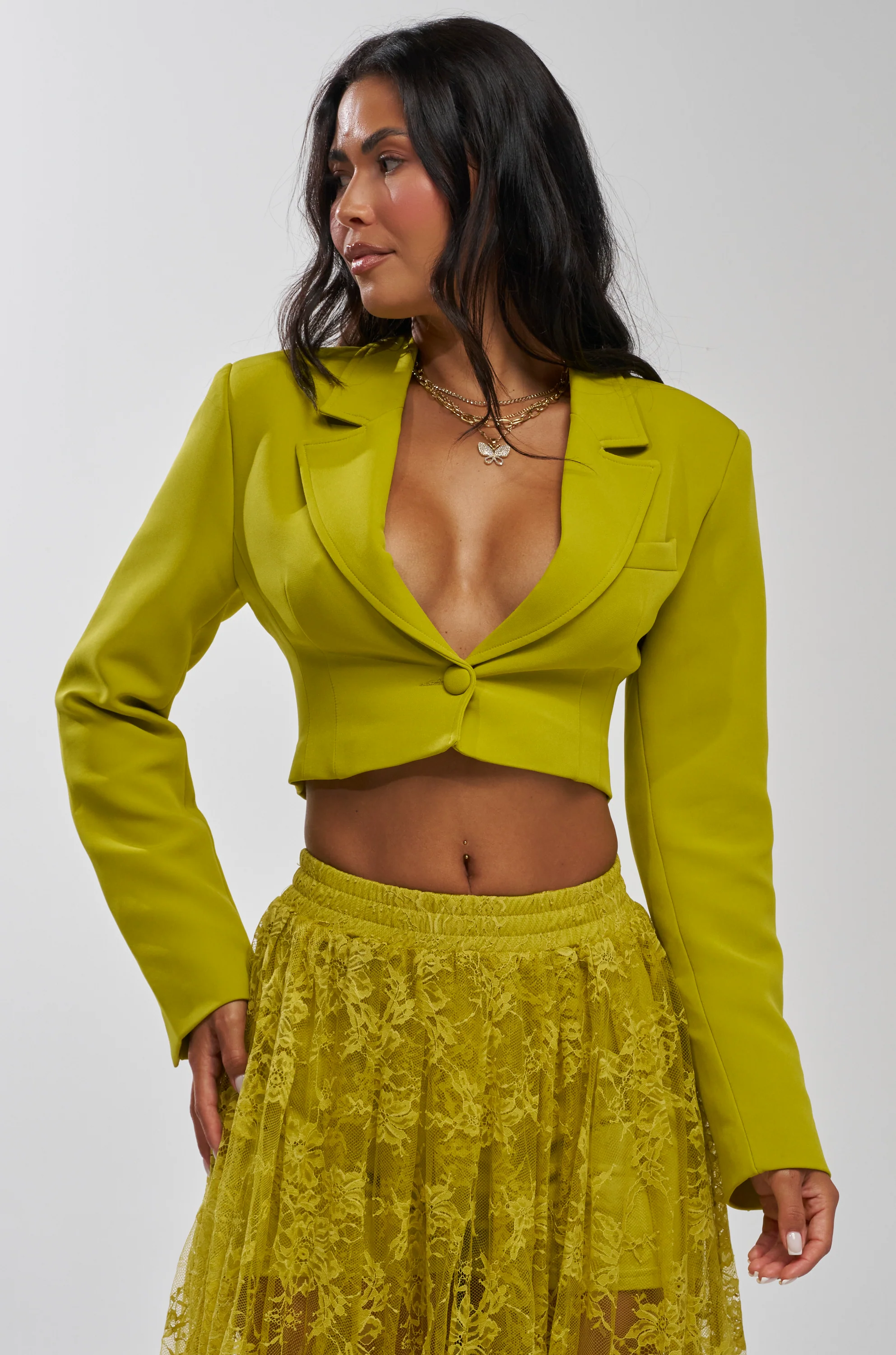CAN I KICK IT CROPPED BLAZER - Akira Store